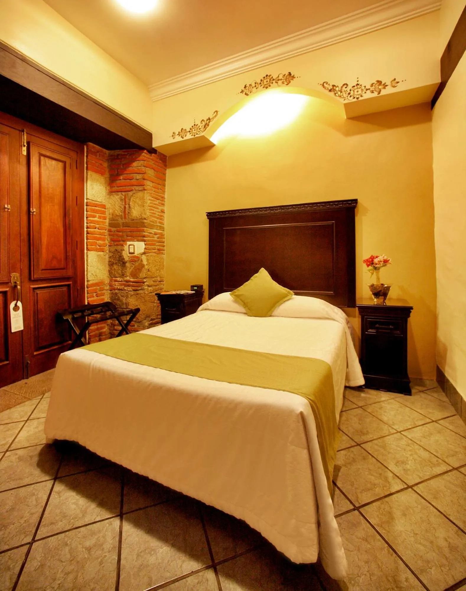 Deluxe Room in Hotel CasAntica