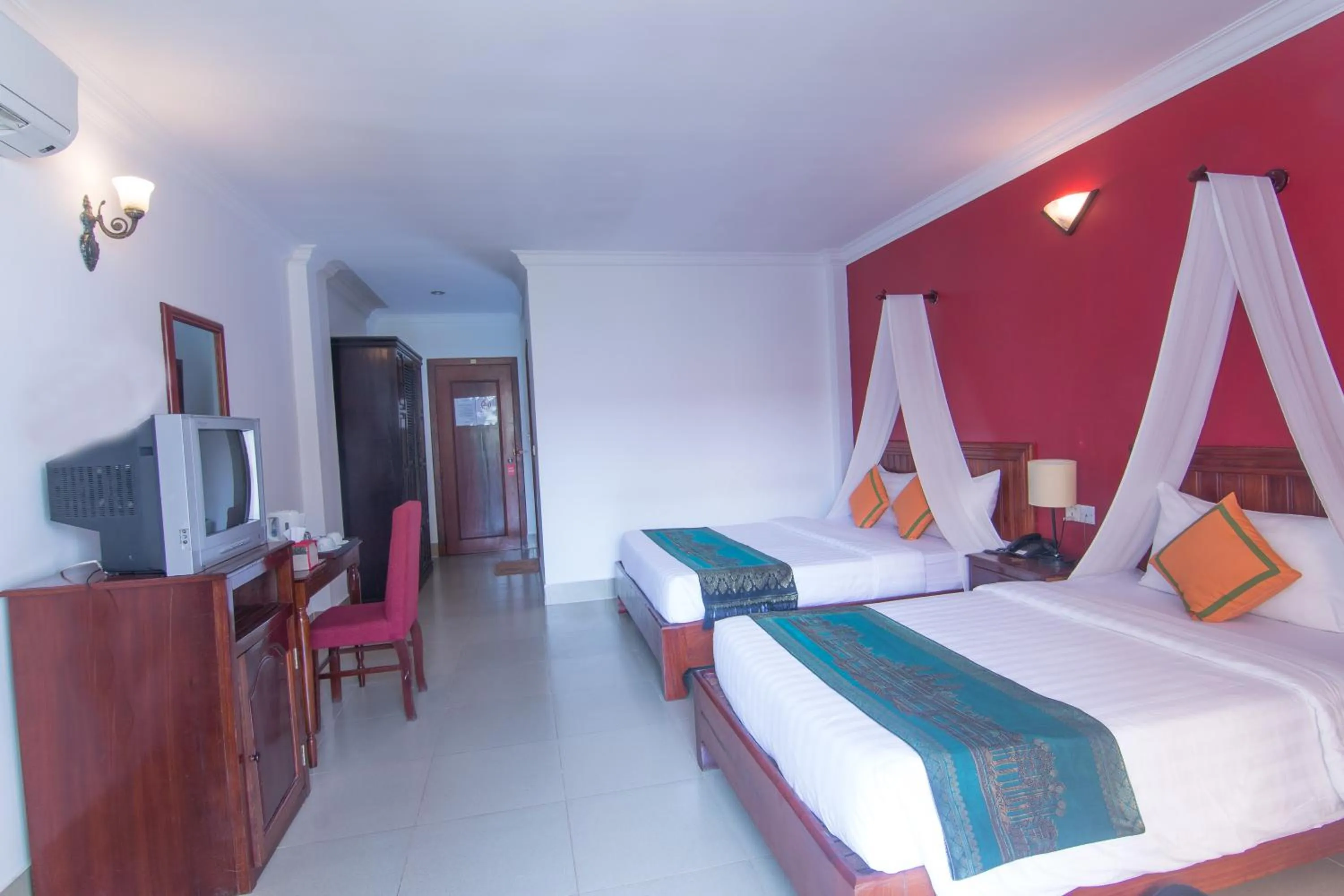 Superior Family Room with Balcony in Mekong Angkor Palace Hotel