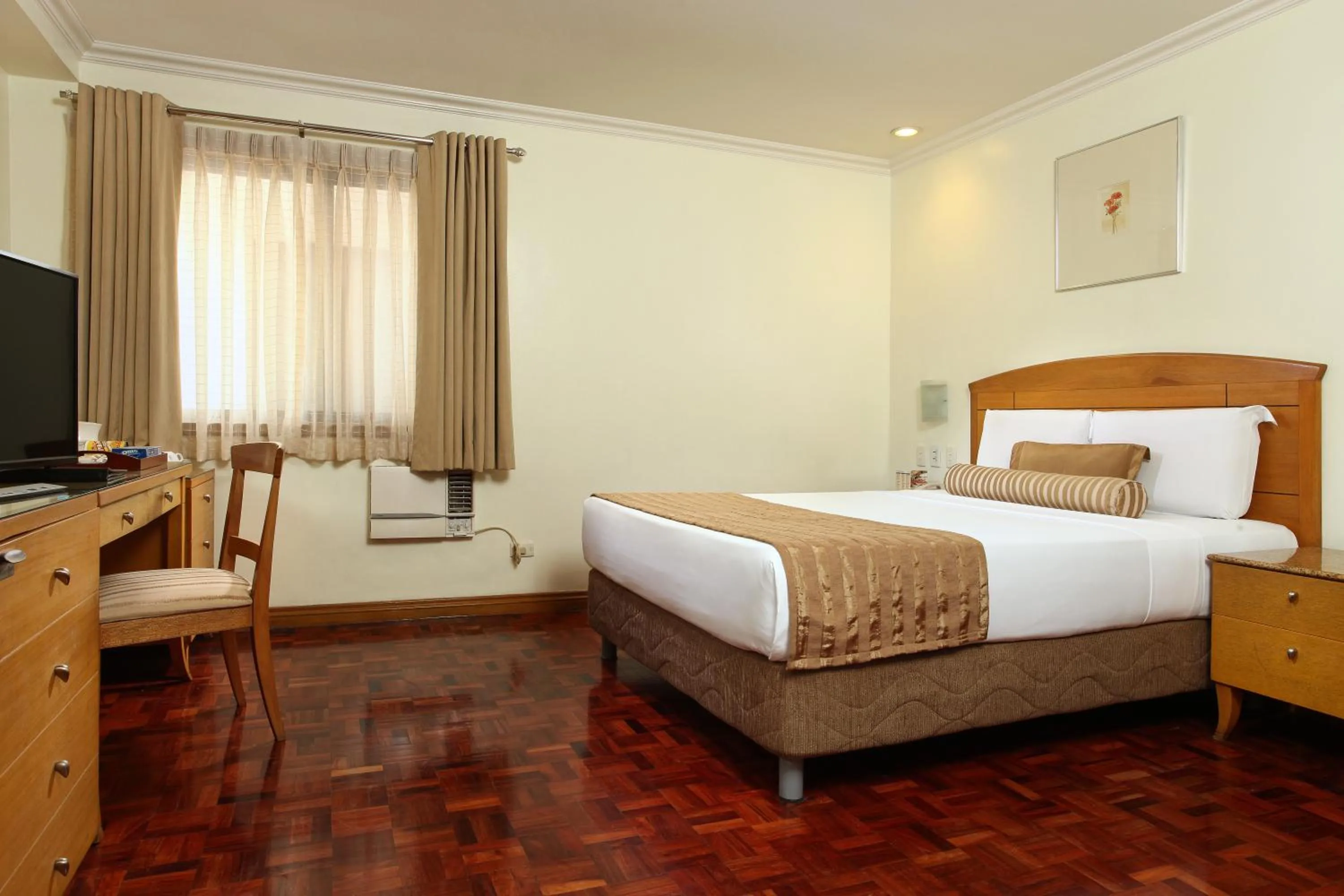 Superior Double Room - single occupancy in City Garden Suites Manila