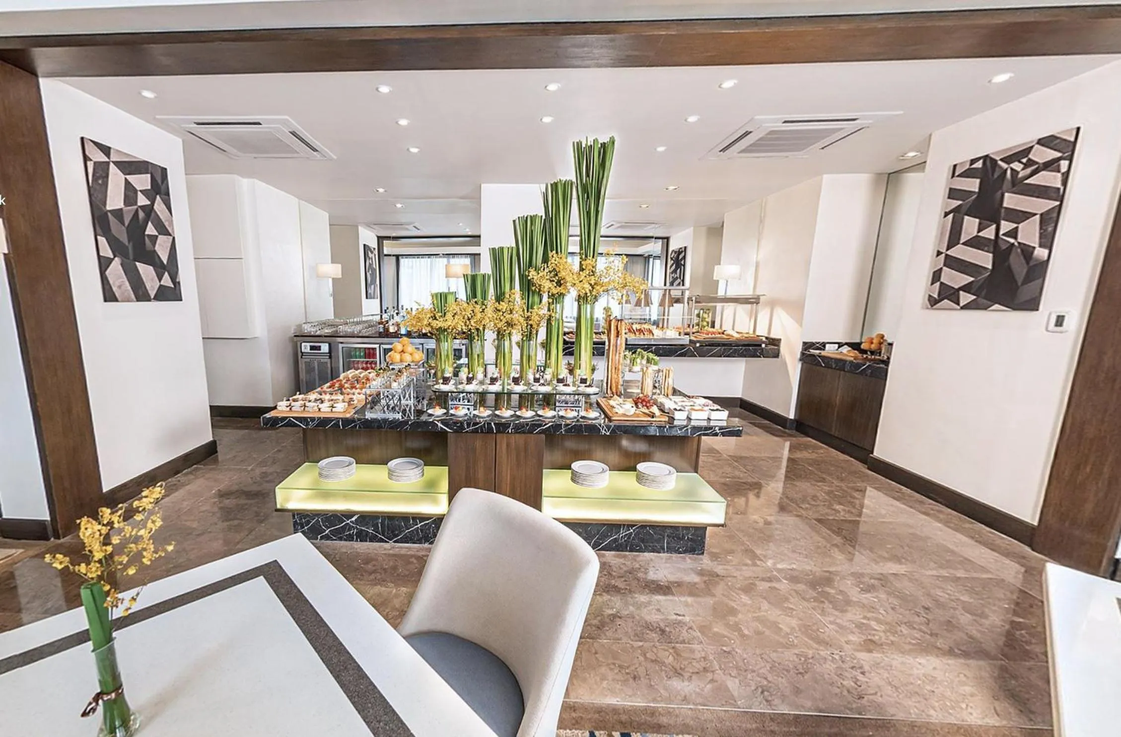 Club Room - single occupancy in Seda Ayala Center Cebu