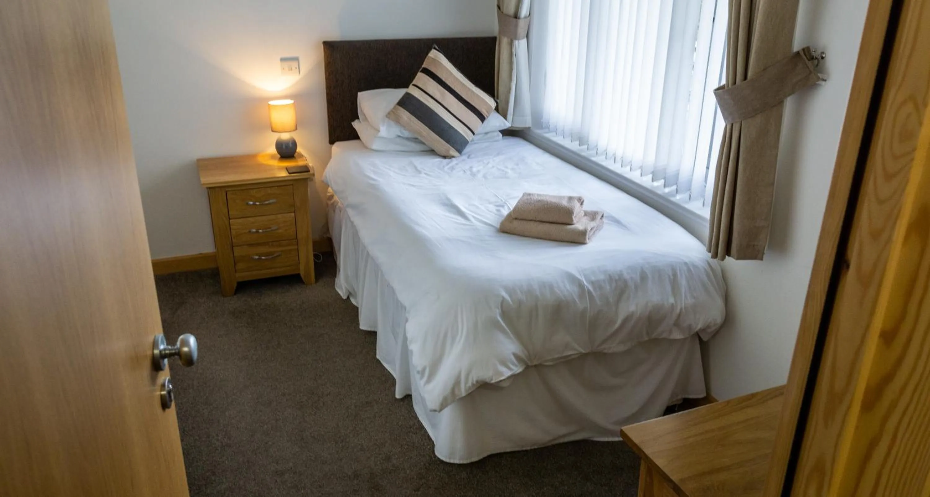 Deluxe Triple Room in The Windmill Inn