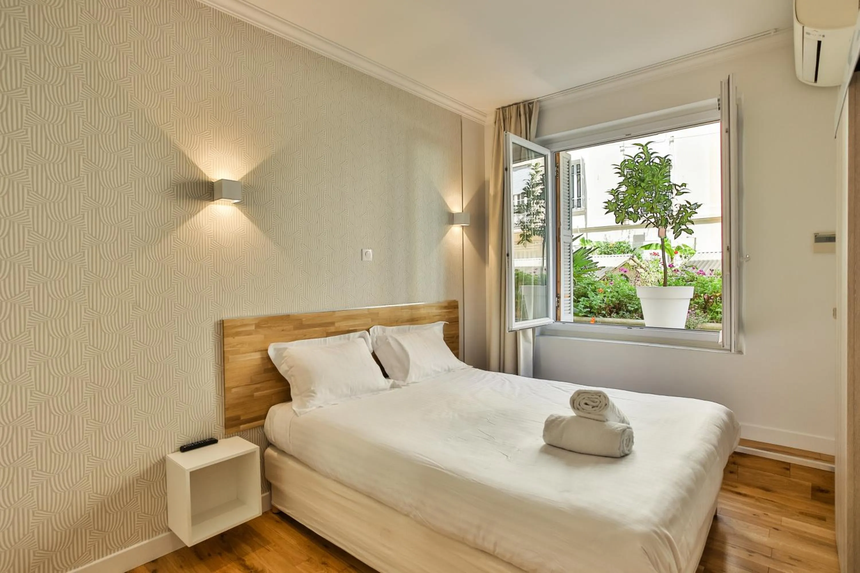 Elegance Studio in Nice Home - Studios Lido