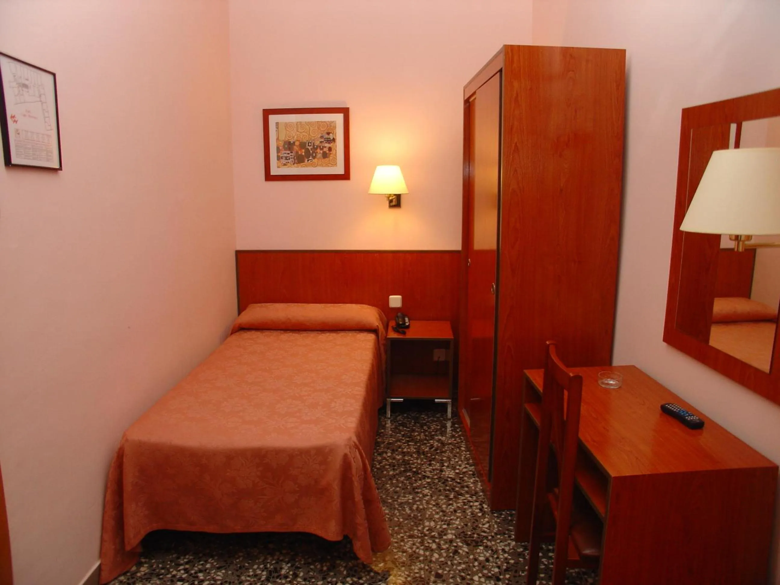 Single Room in Cuatro Naciones