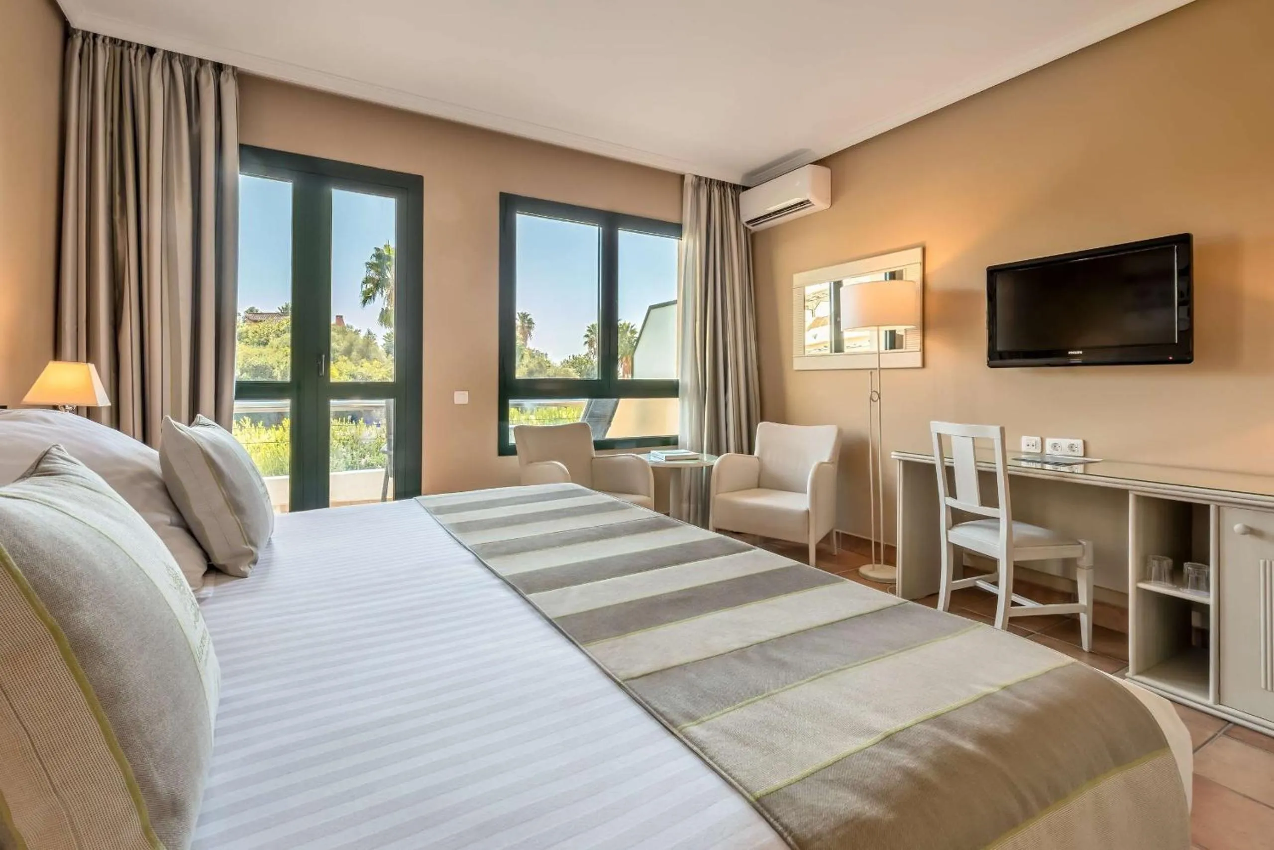 Superior Double or Twin Room in Barceló Jerez Montecastillo & Convention Center