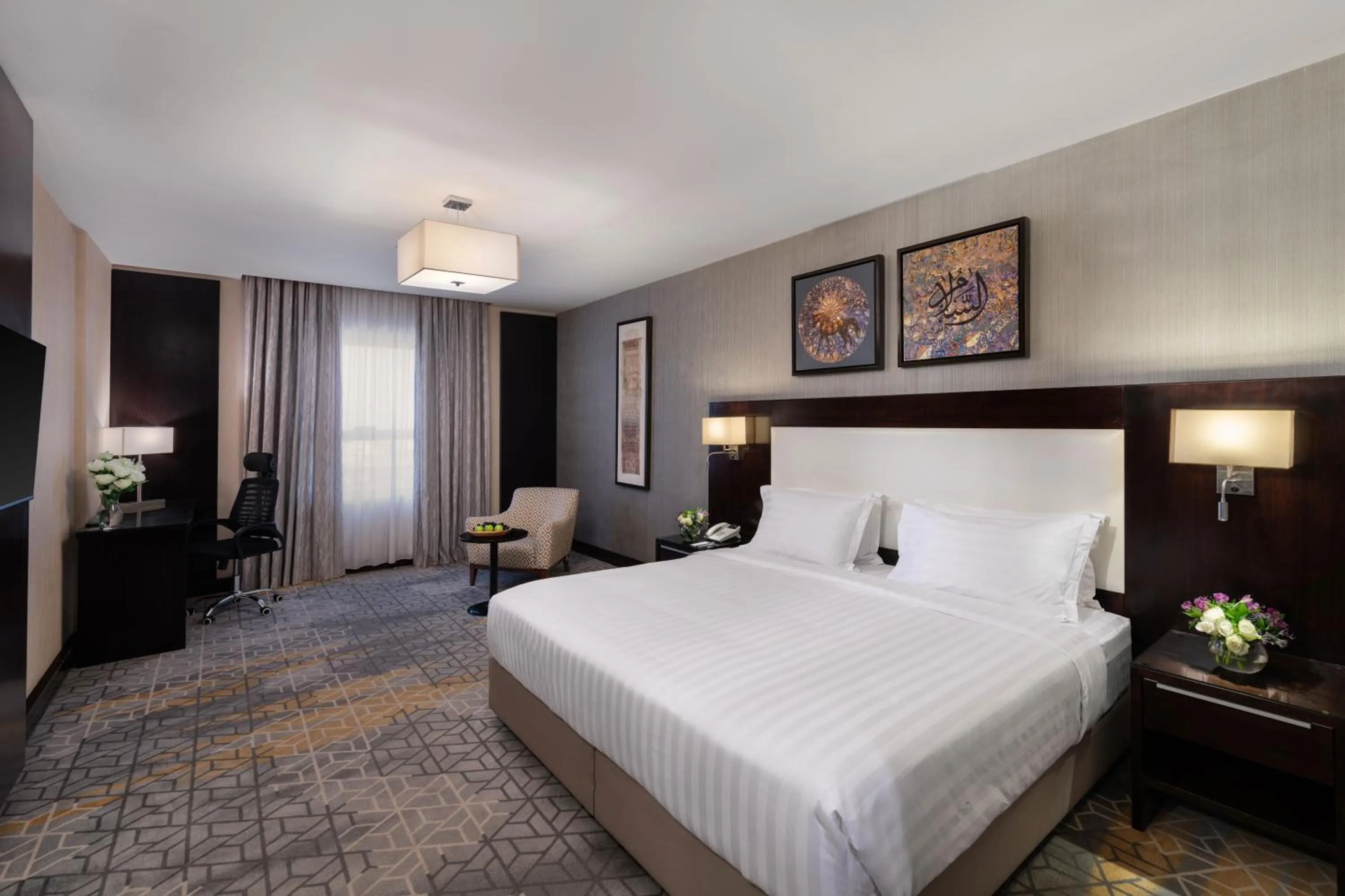 Deluxe King Room in Warwick Hotel Jeddah