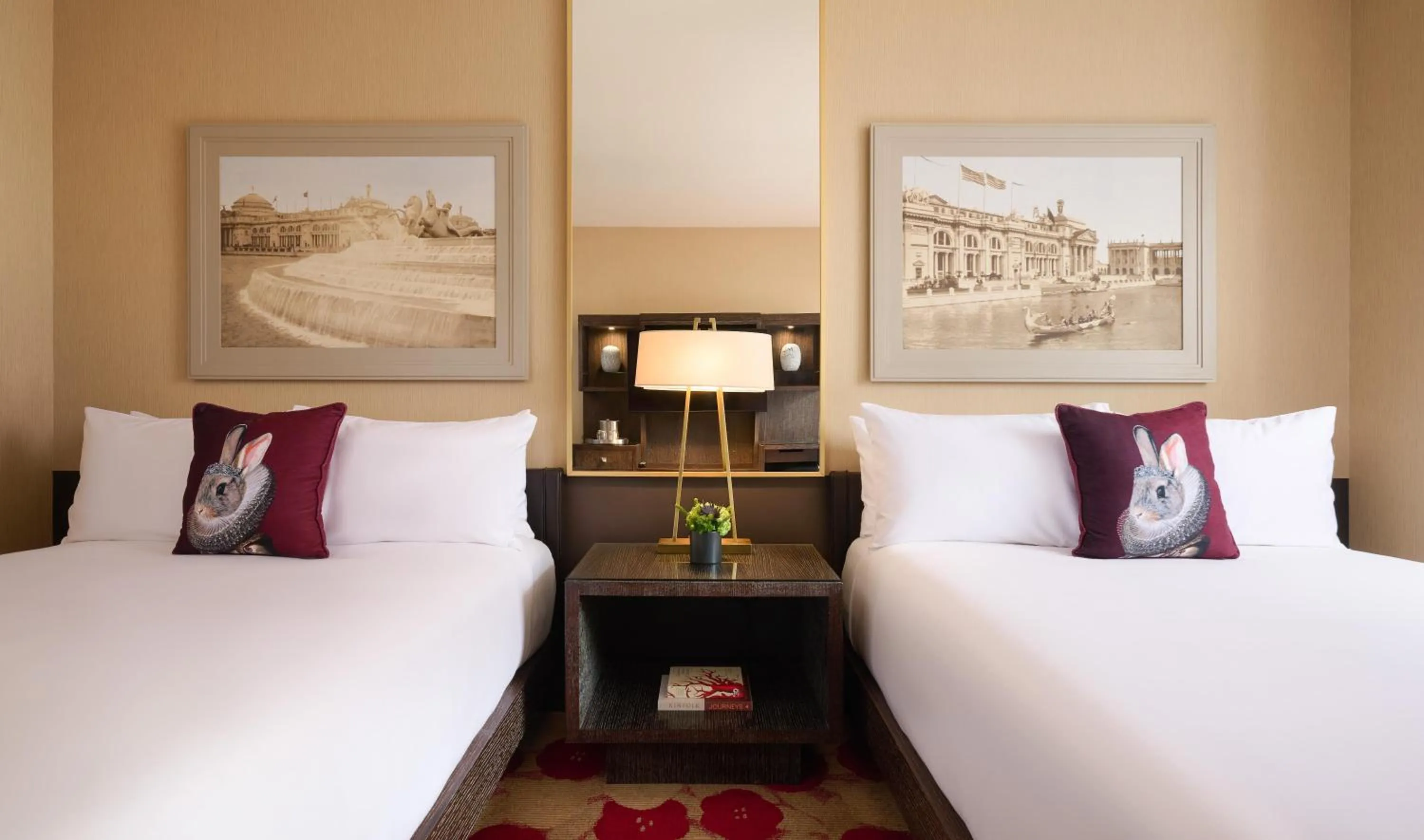 Deluxe Two Queen Bed with Bathtub - Mobility Accessible  in The Royal Sonesta Chicago River North