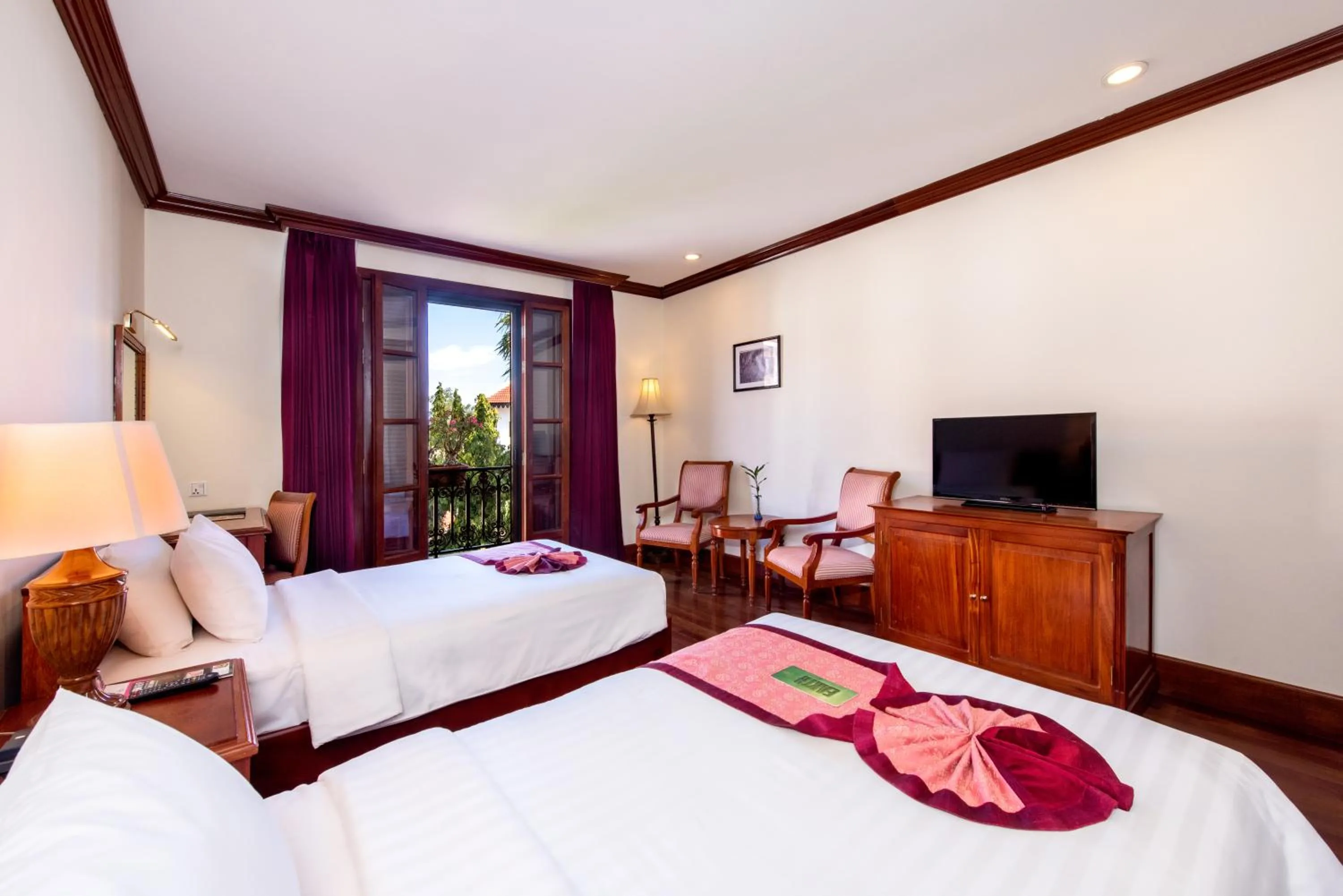 Deluxe Twin Room in Steung Siemreap Hotel