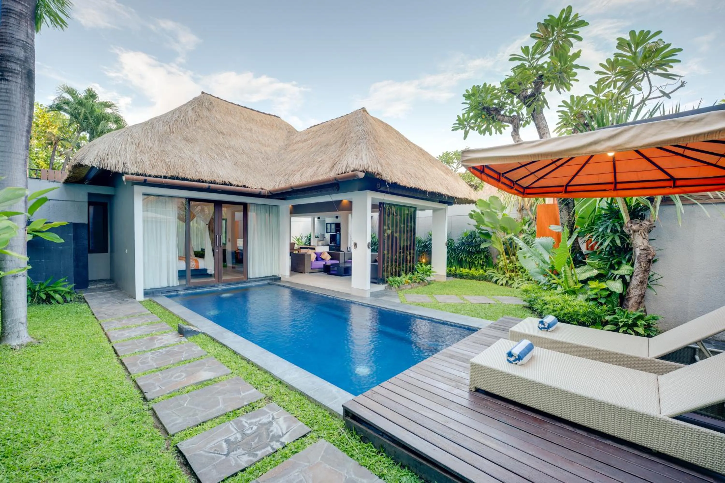 One-Bedroom Royal Pool Villa with Spa Massage in Villa Jerami & Spa