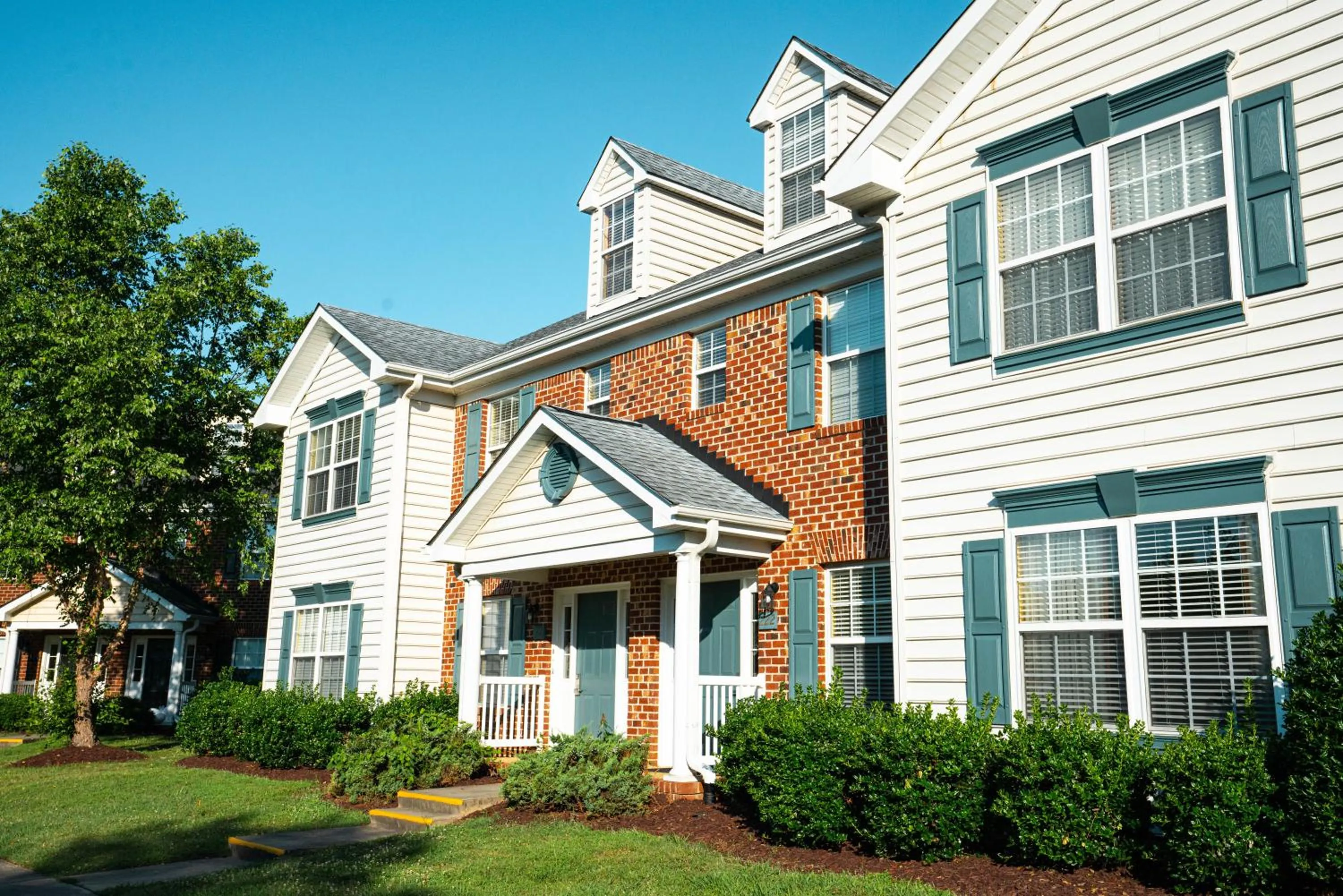 Deluxe Two-Bedroom Suite in Vacation Village at Williamsburg