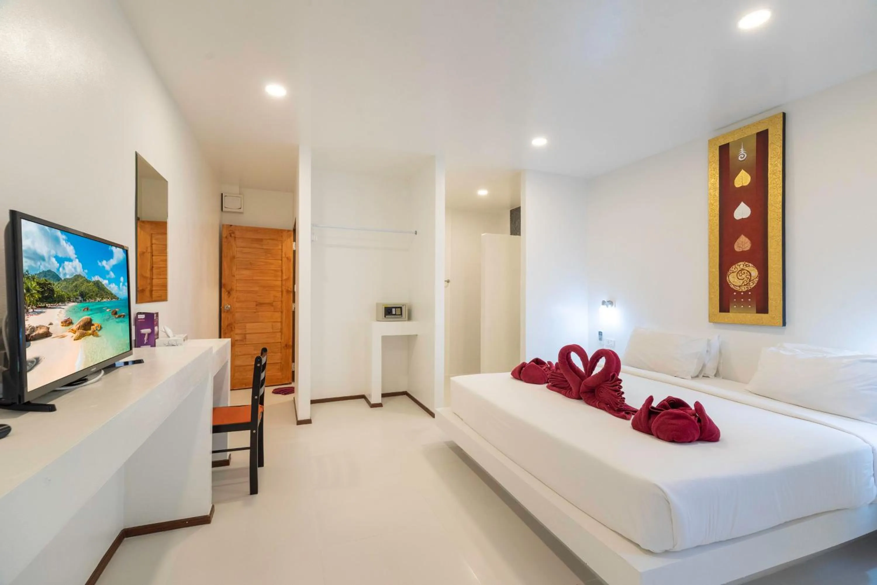 2 Bedroom Superior Villa  in Crystal Bay Yacht Club Beach Resort