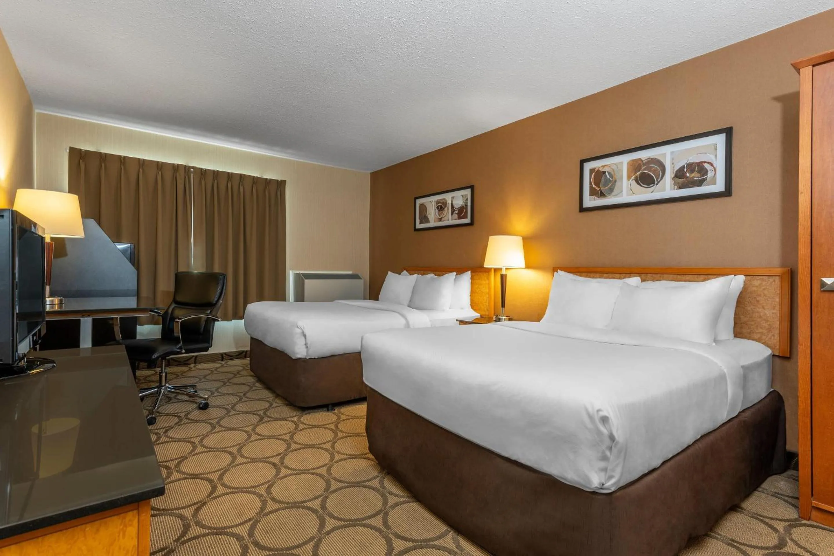 Standard Room with Two Queen Beds - Second Floor in Comfort Inn
