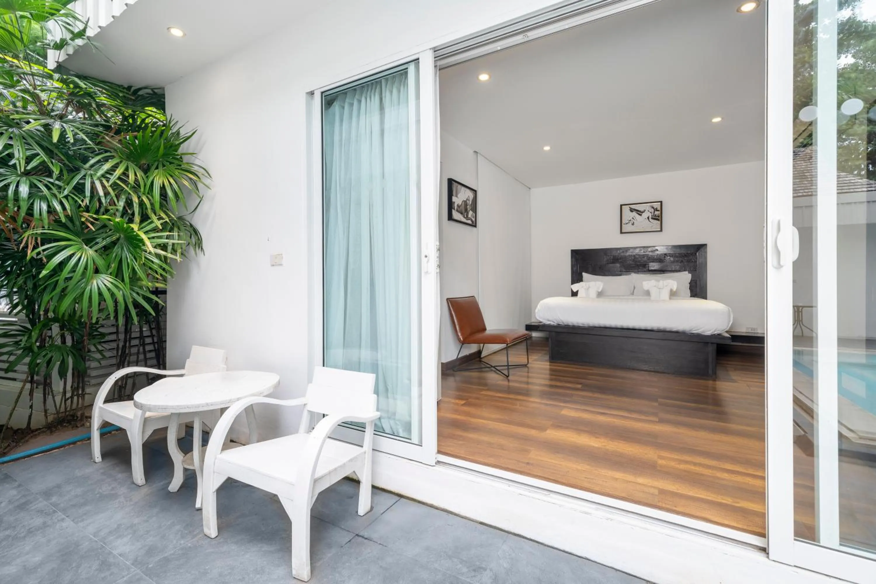 Deluxe Room with Shared Jacuzzi	 in Zara Beach Resort Koh Samui