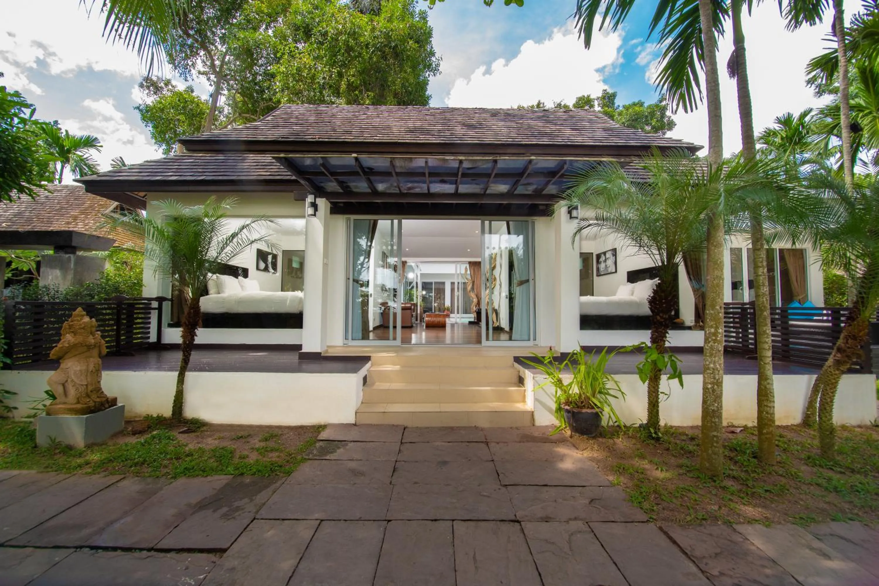 Two Bedroom Seaview Villa with Shared Jacuzzi in Zara Beach Resort Koh Samui