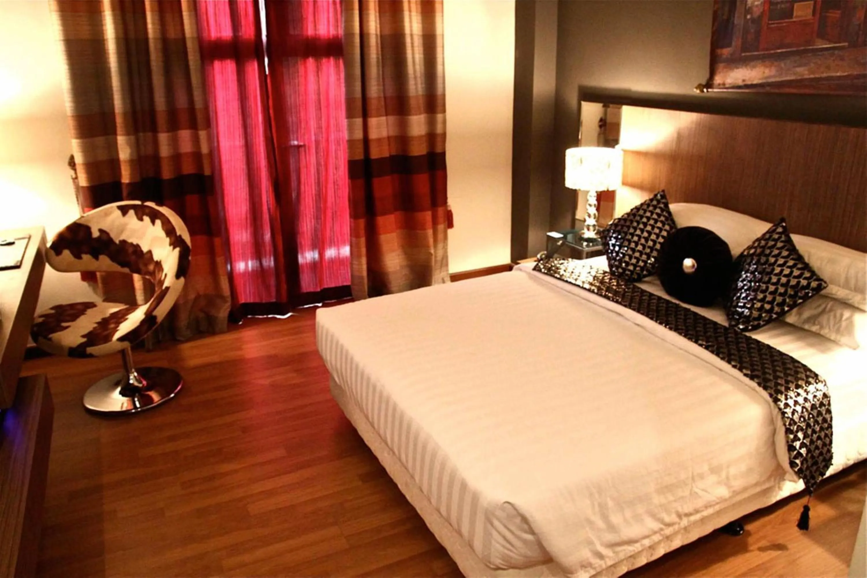 Deluxe Double Room in Arenaa Deluxe Hotel