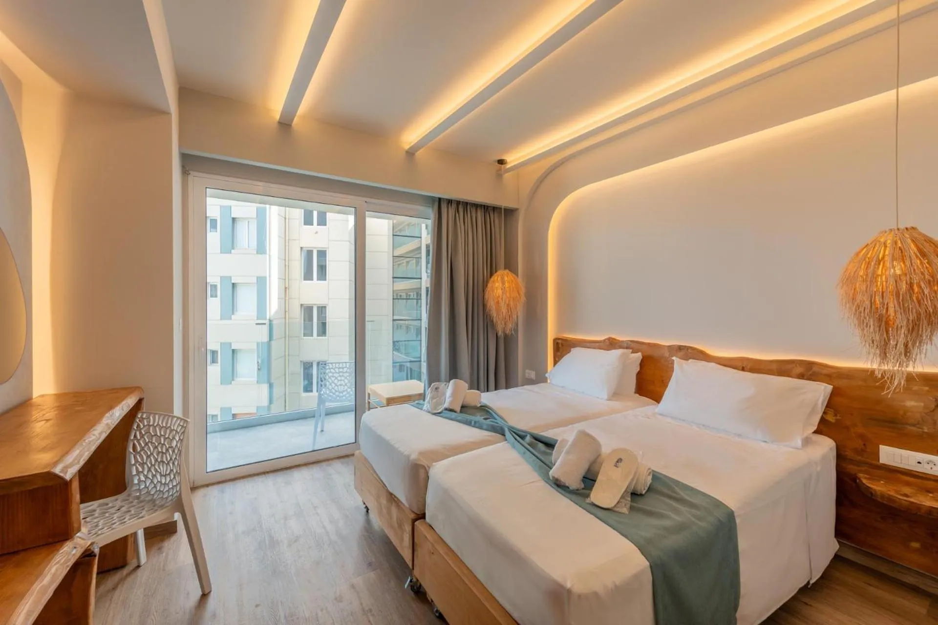 Deluxe Room Pool View in Arte Hotel