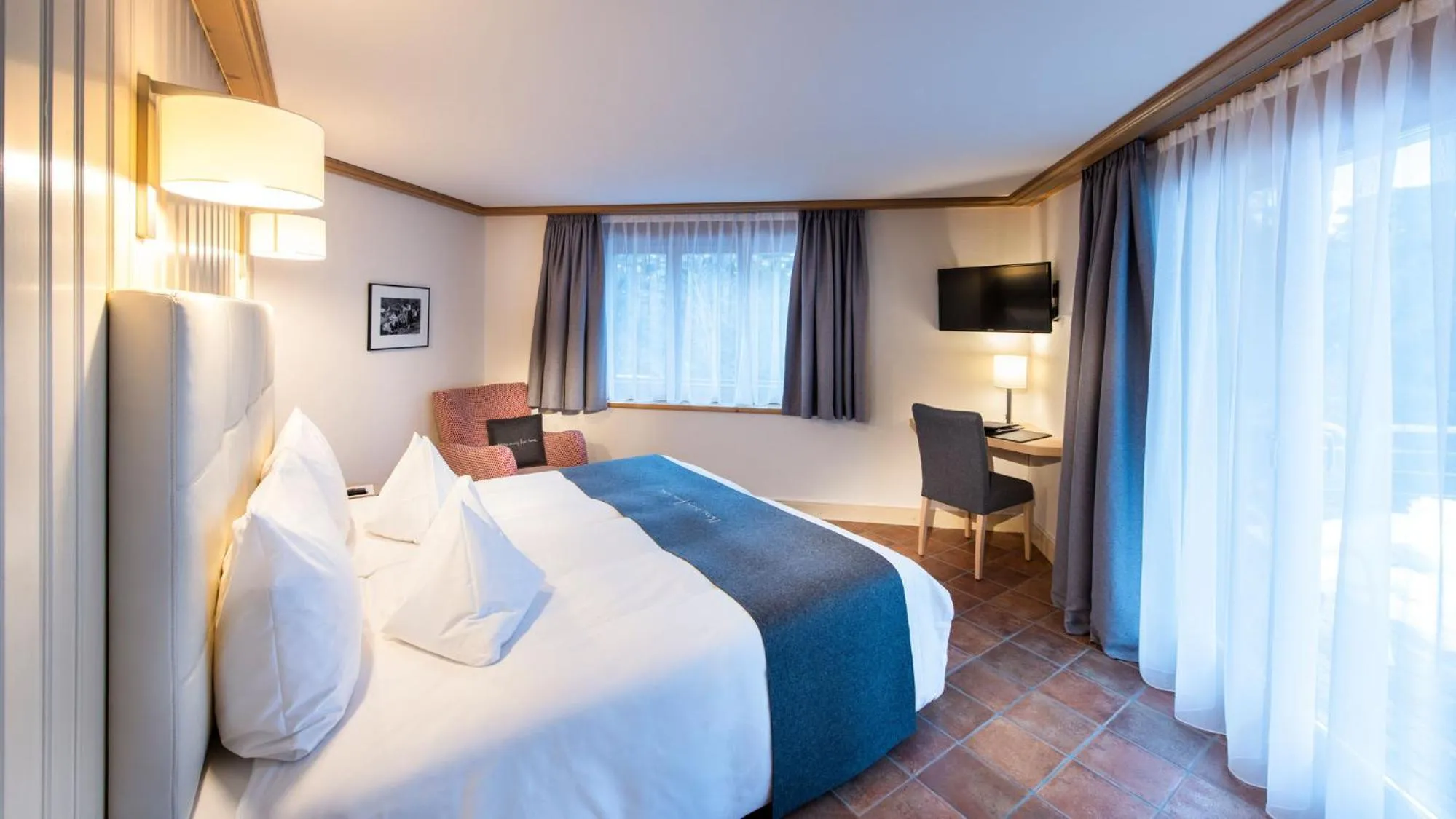 Double Room Relax Chalet Golfino - single occupancy in GOLFHOTEL Les Hauts de Gstaad & SPA