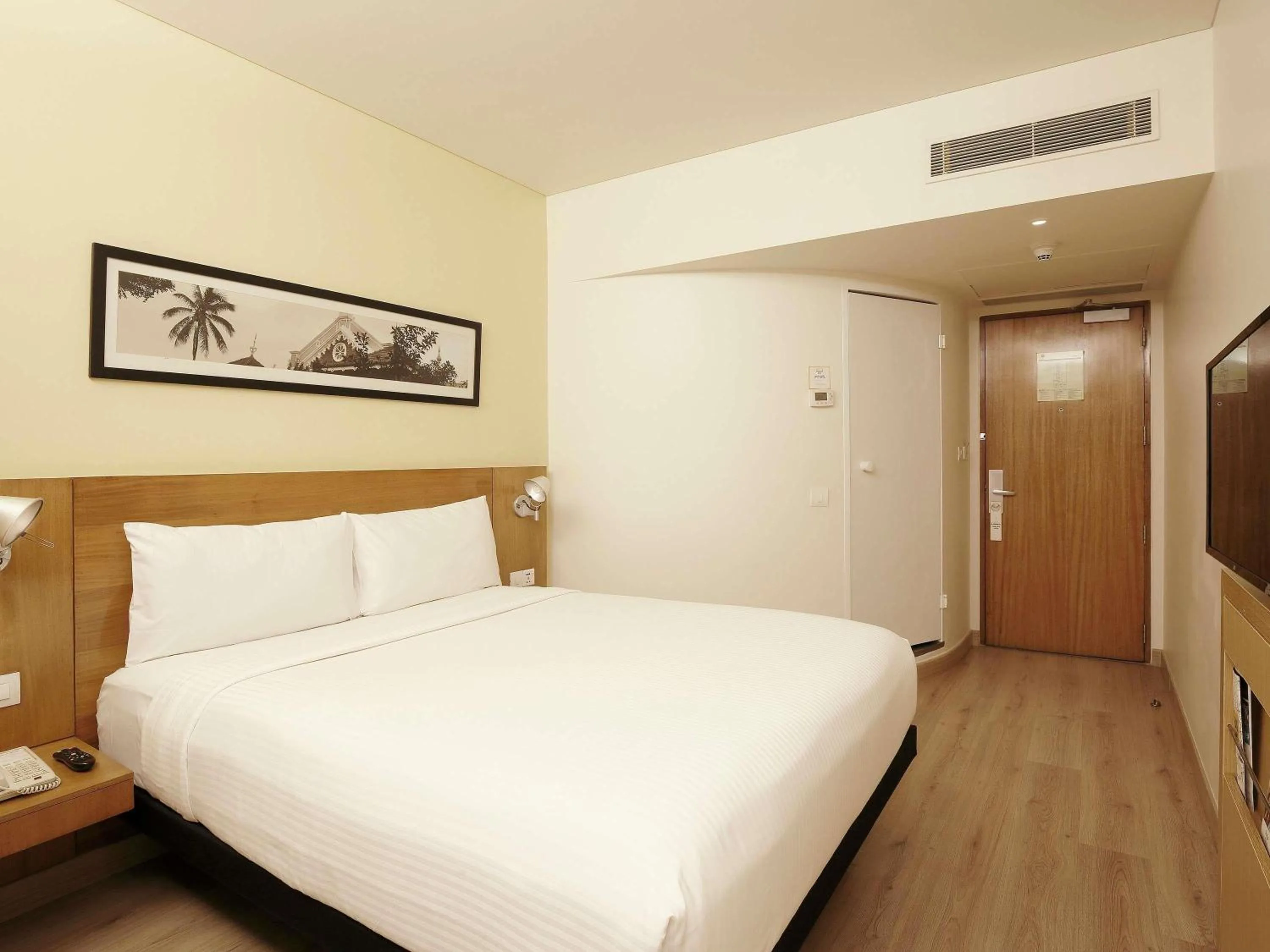 Standard Room with 1 Queen Bed in ibis Pune Viman Nagar - An Accor Brand