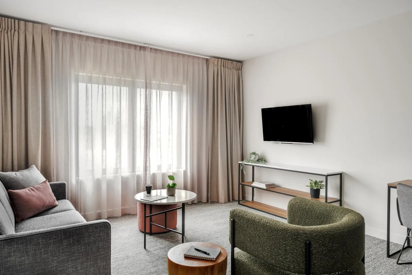 Three-Bedroom Apartment in Quest Albury