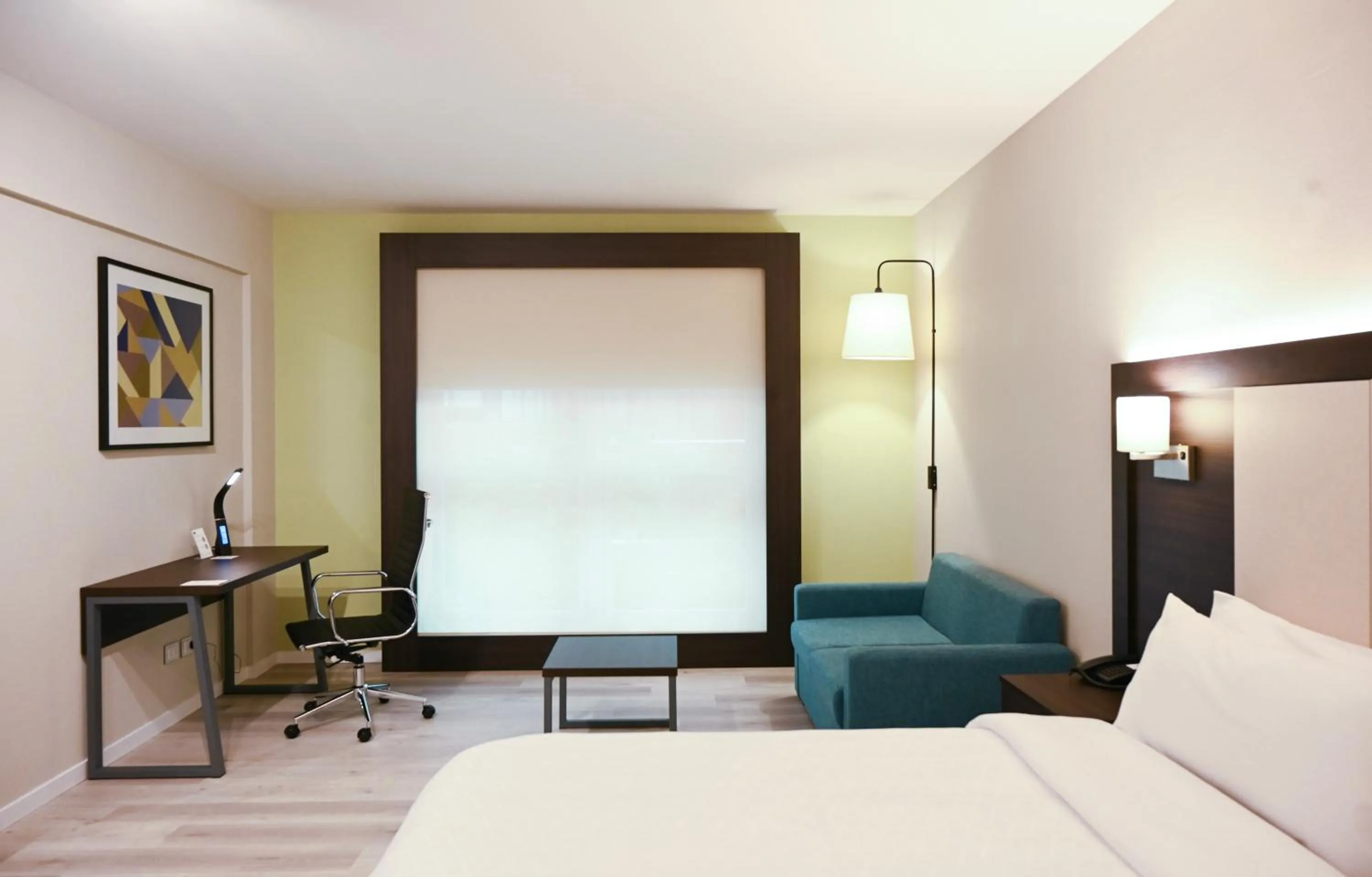 Standard Triple Room - single occupancy in Holiday Inn Express Rosario by IHG