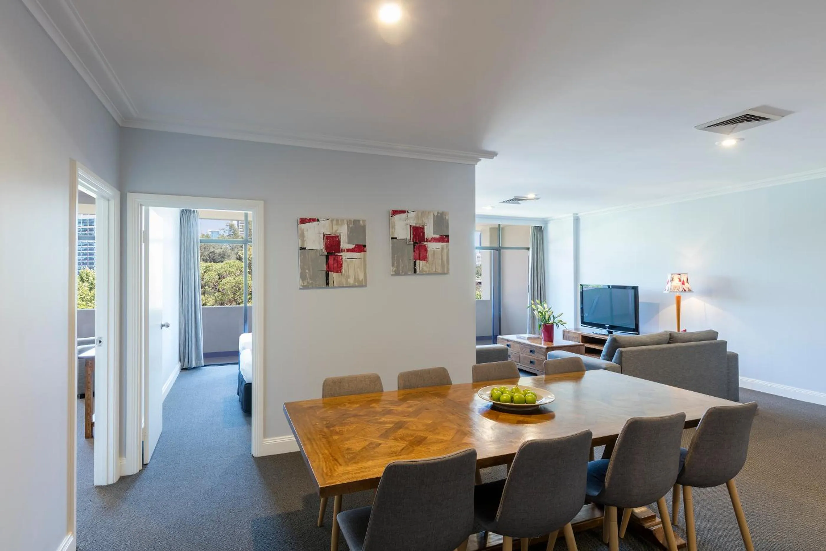 Two-Bedroom Apartment in Nesuto Woolloomooloo