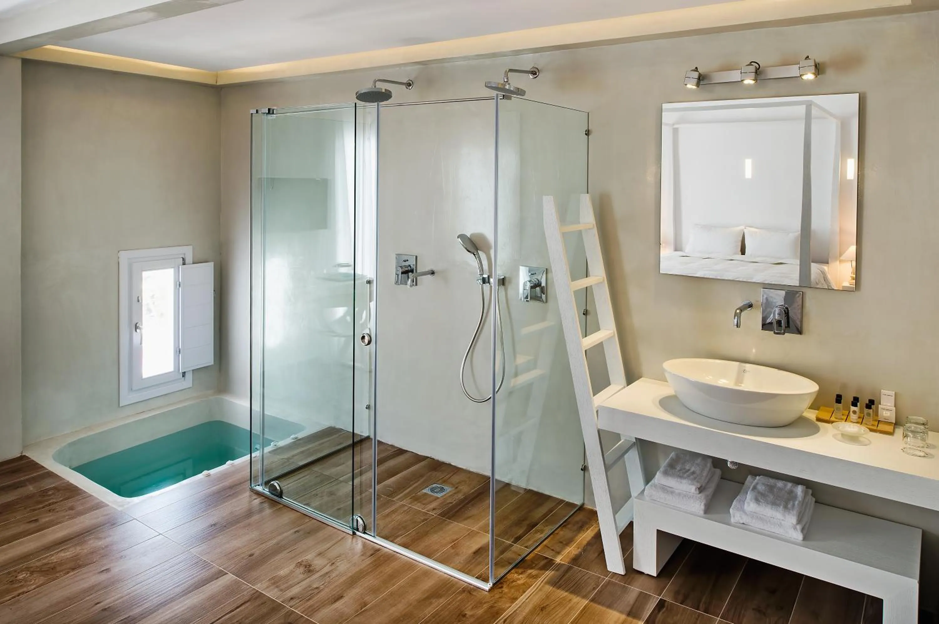 Honeymoon Suite with Spa Bath in Cavo Bianco Boutique Hotel & Spa