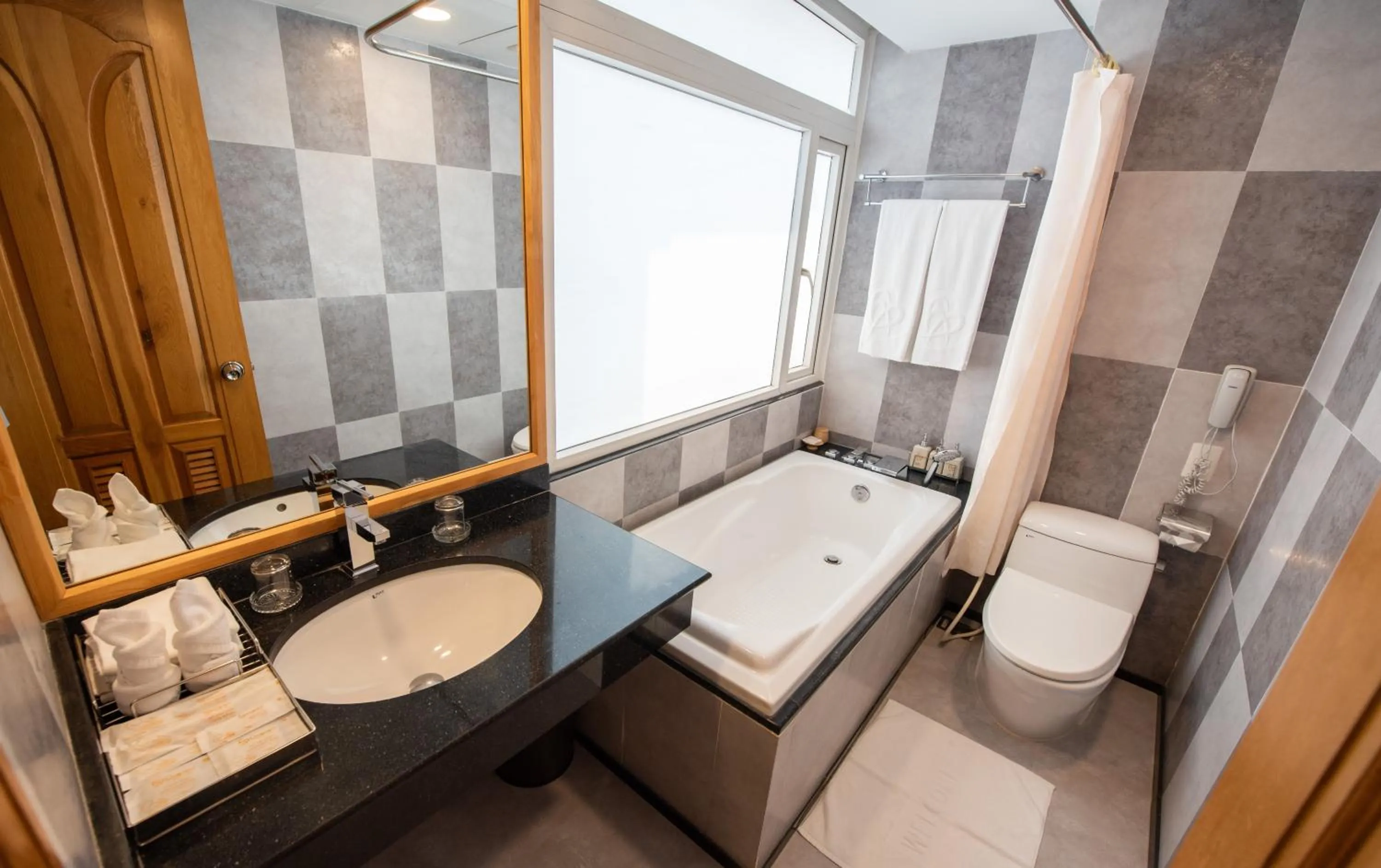 Deluxe Double or Twin Room in Romance Hotel