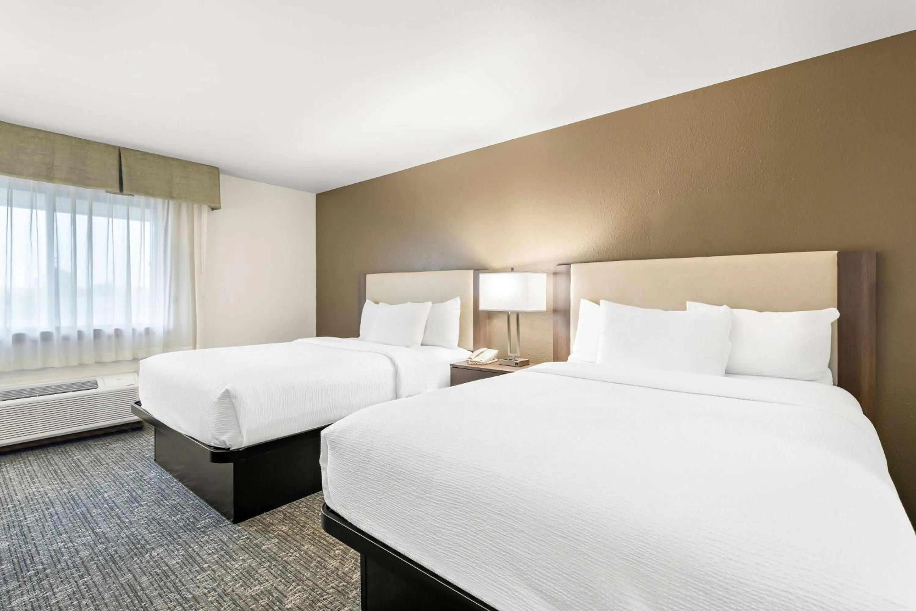 Queen Room with Two Queen Beds in Best Western West Towne Suites