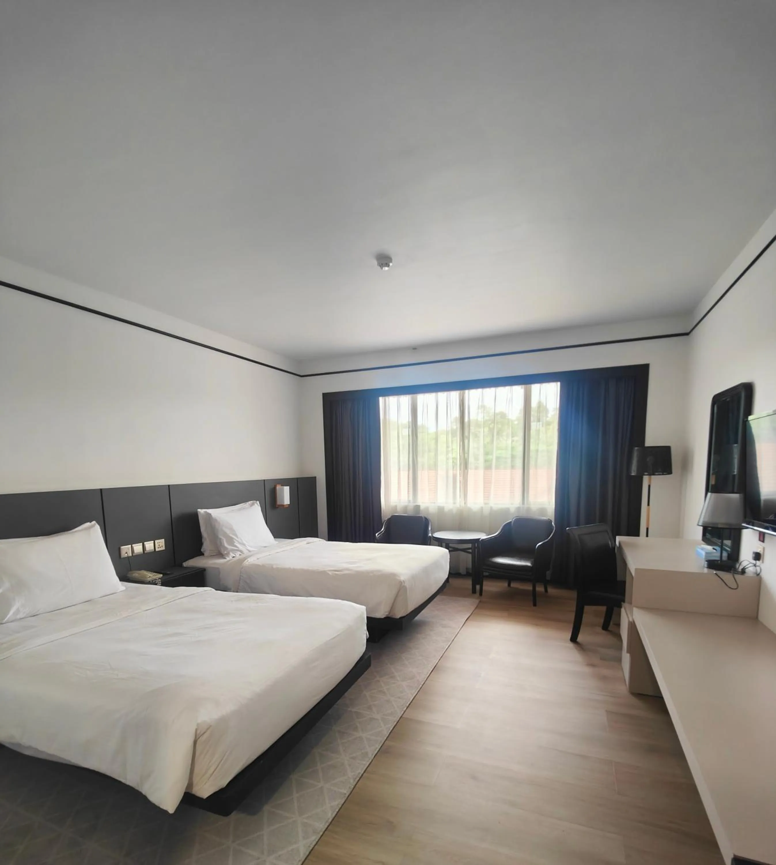 Superior Twin Room in Sabah Hotel