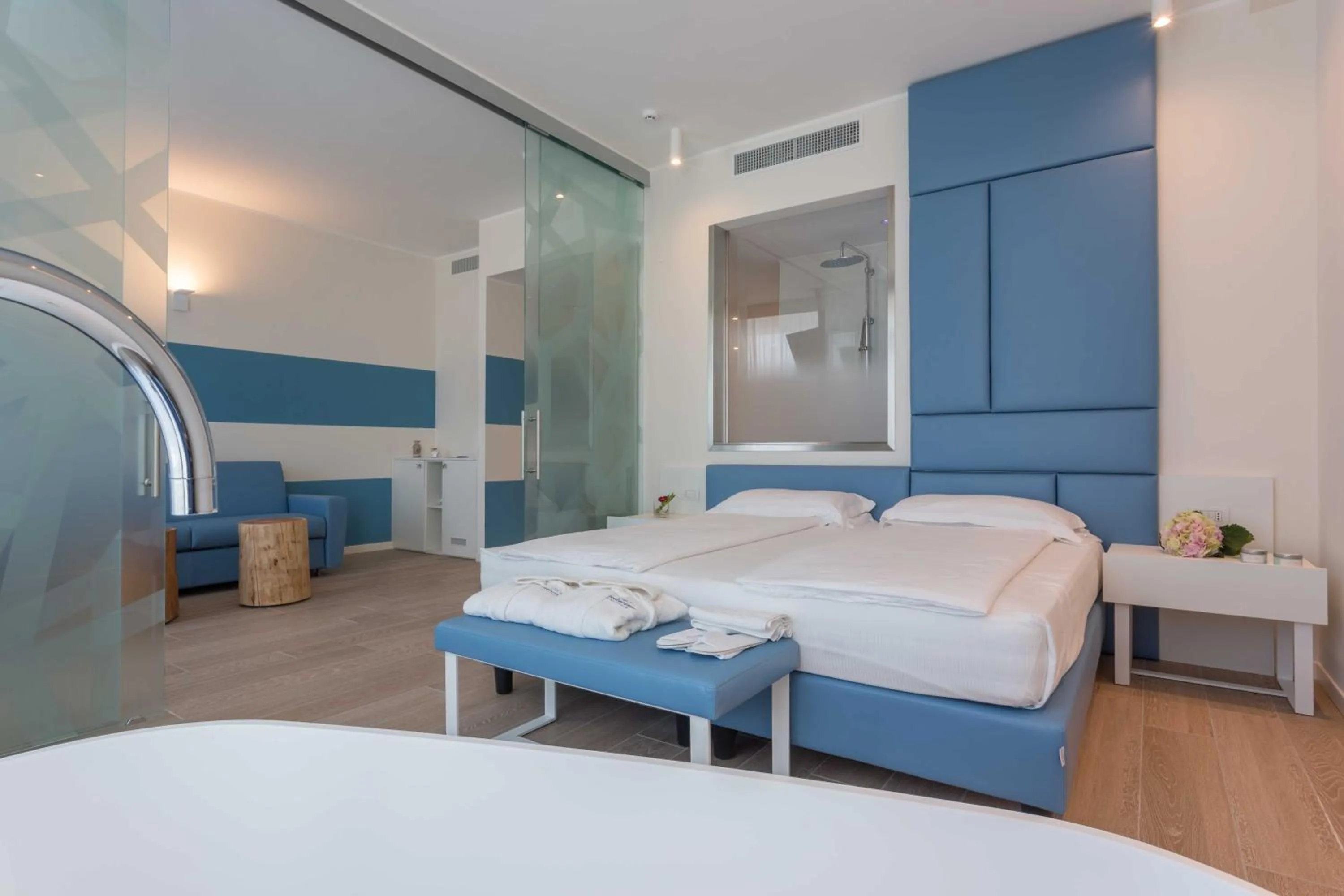Suite in Hotel Mediterraneo