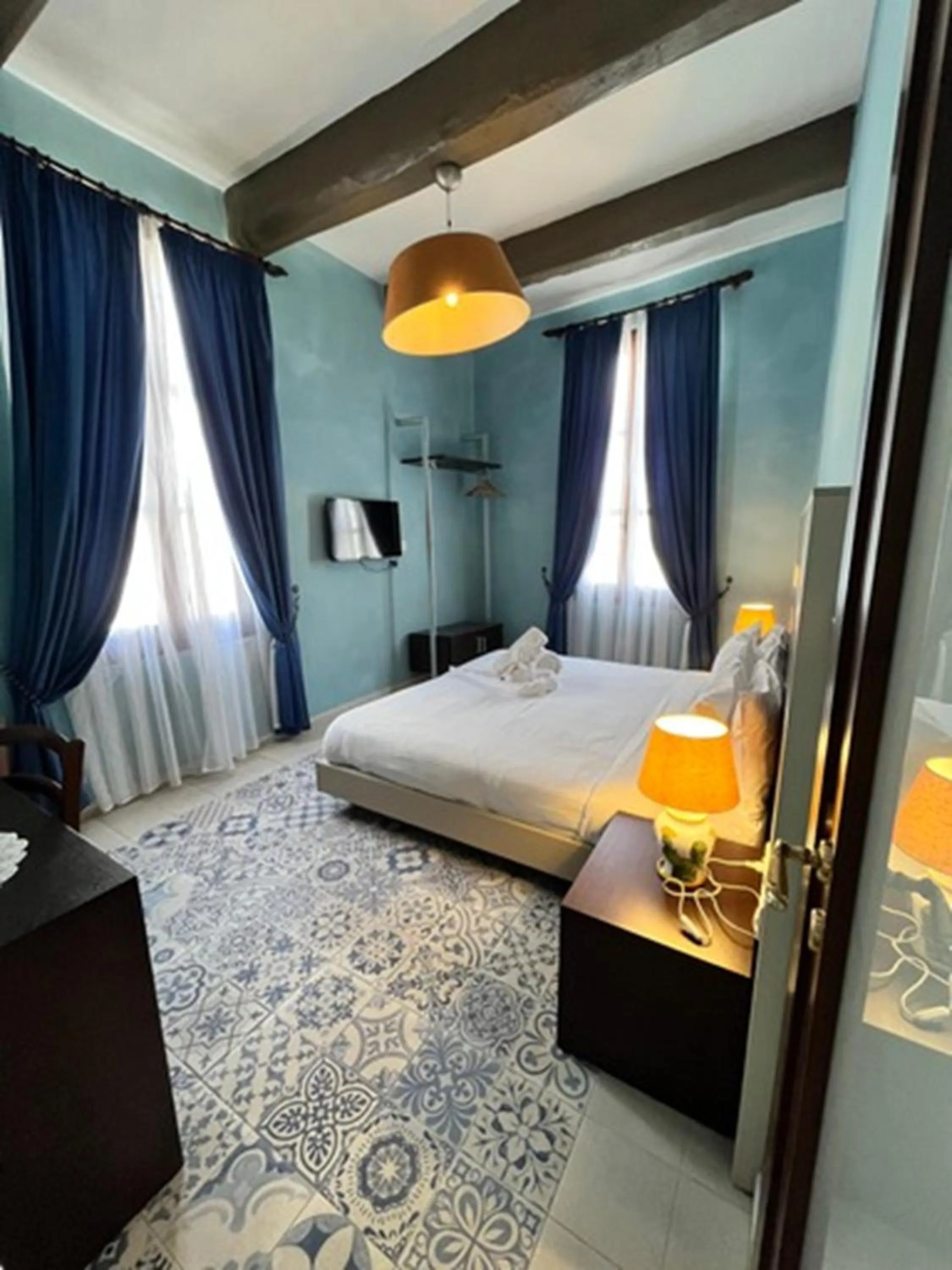 Family Room with Bathroom in My Travel House