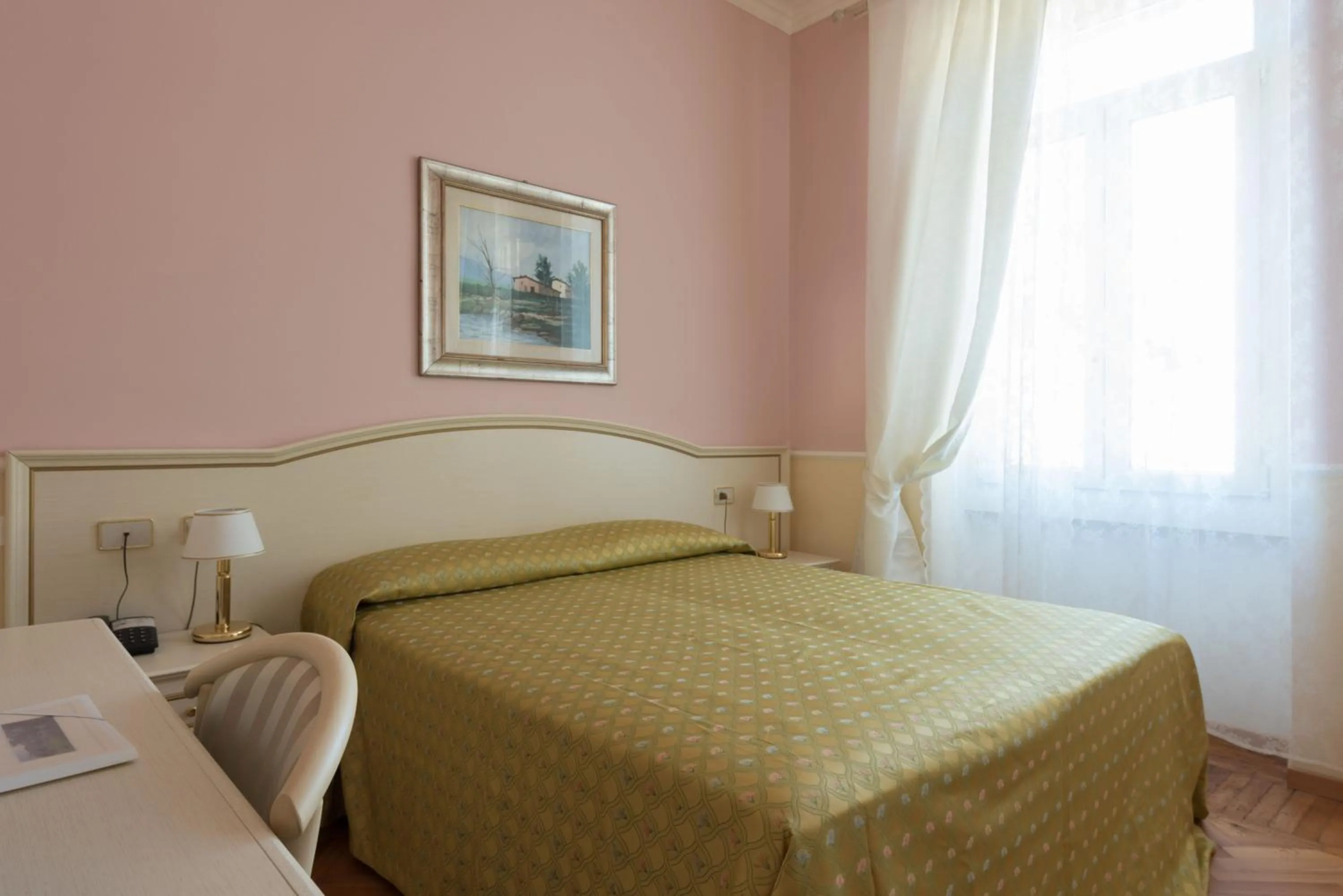 Deluxe Double Room in Hotel Maderno