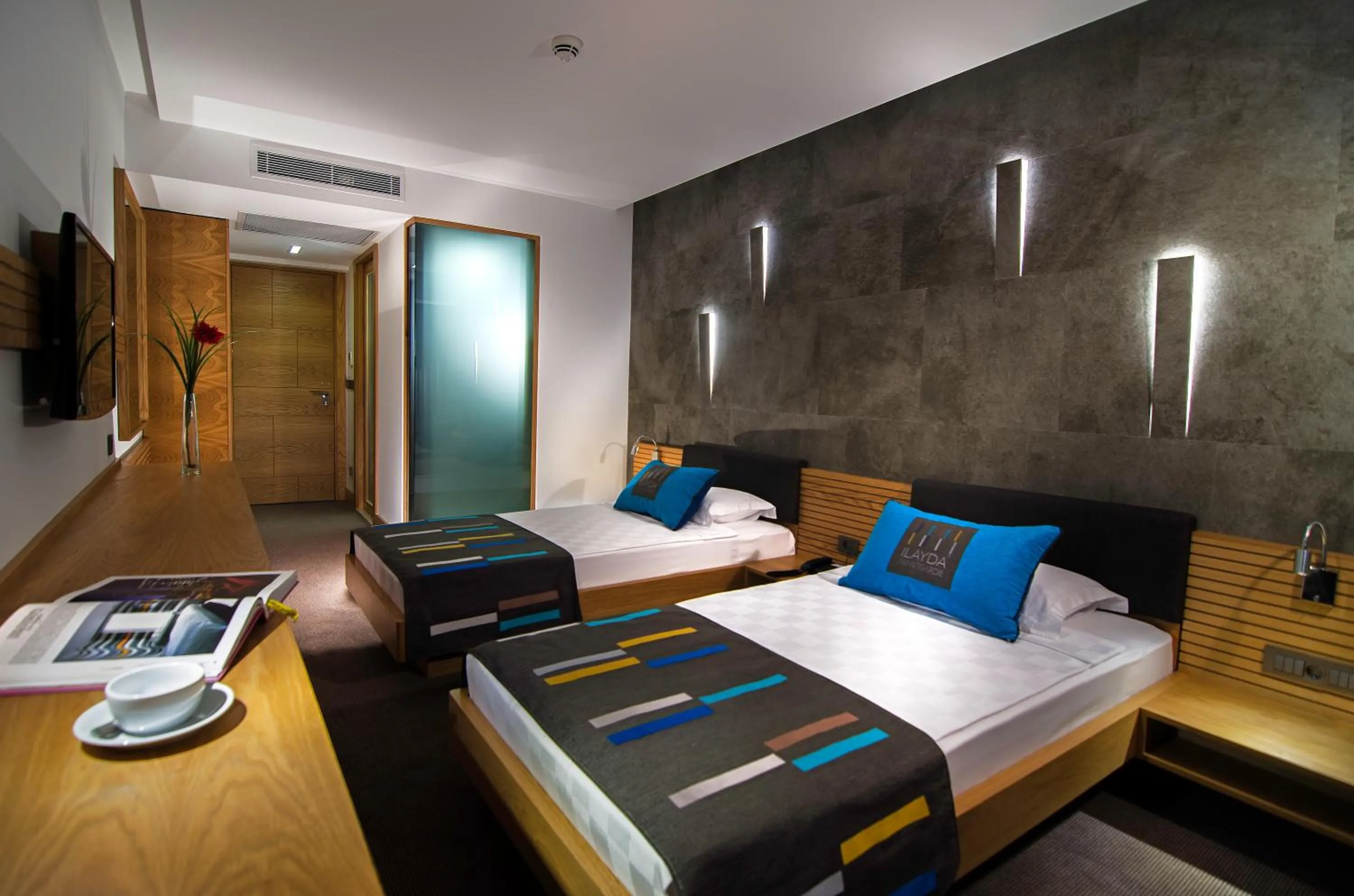 Twin Room with Sea View in Ilayda Avantgarde Hotel