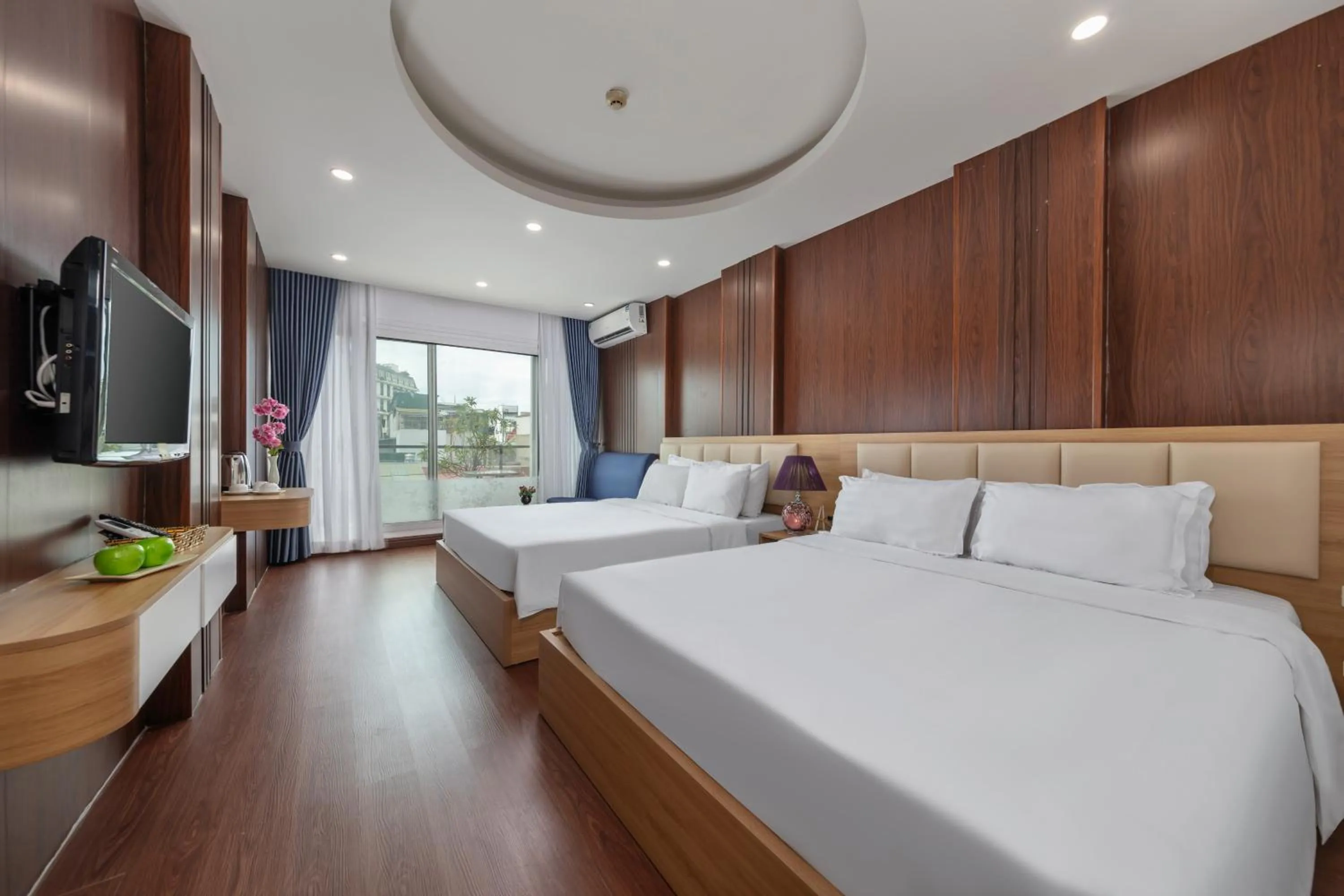 Quadruple Room with Balcony in Millennium Hanoi Hotel