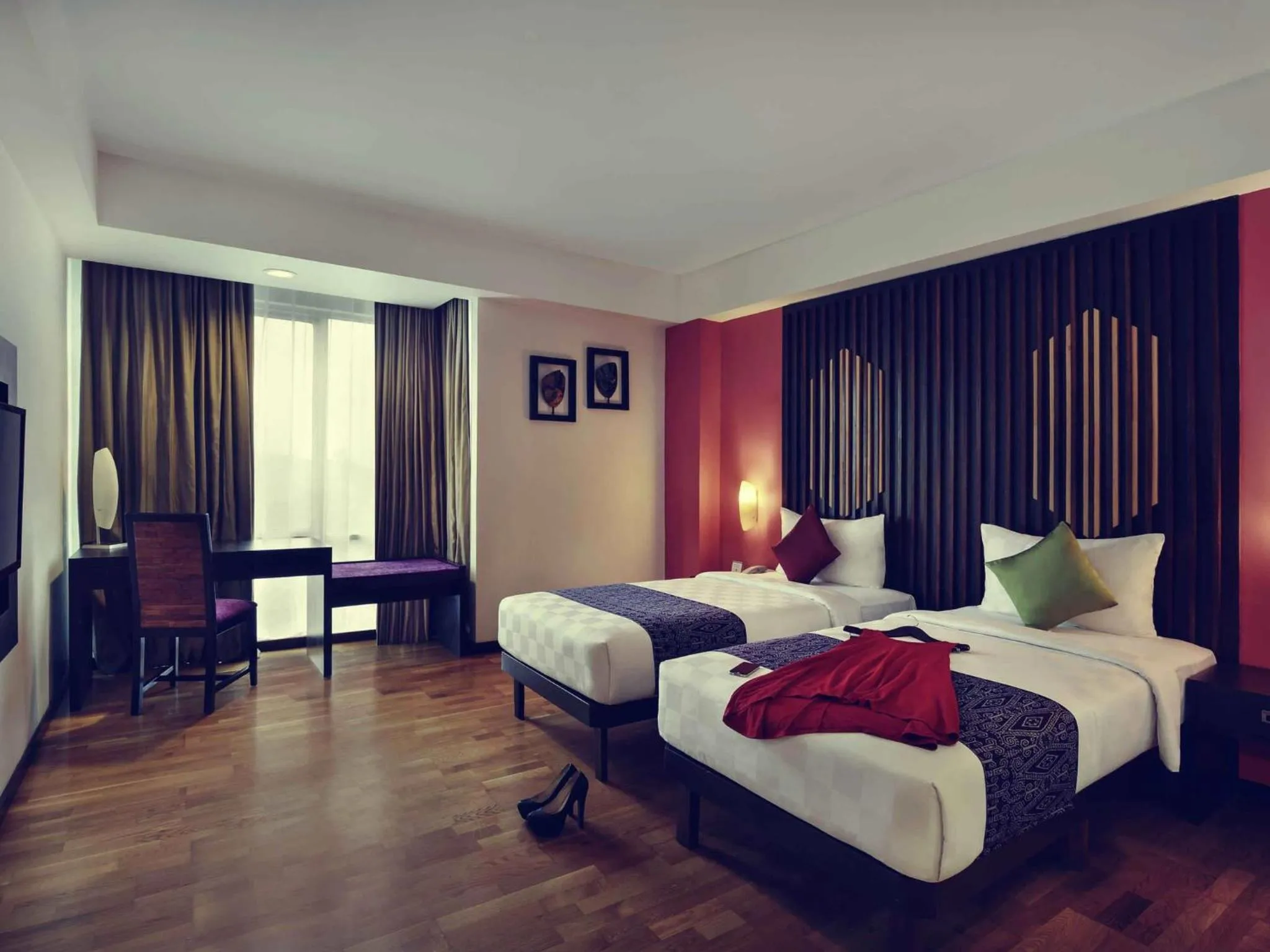 Superior Twin Room in Mercure Pontianak City Center