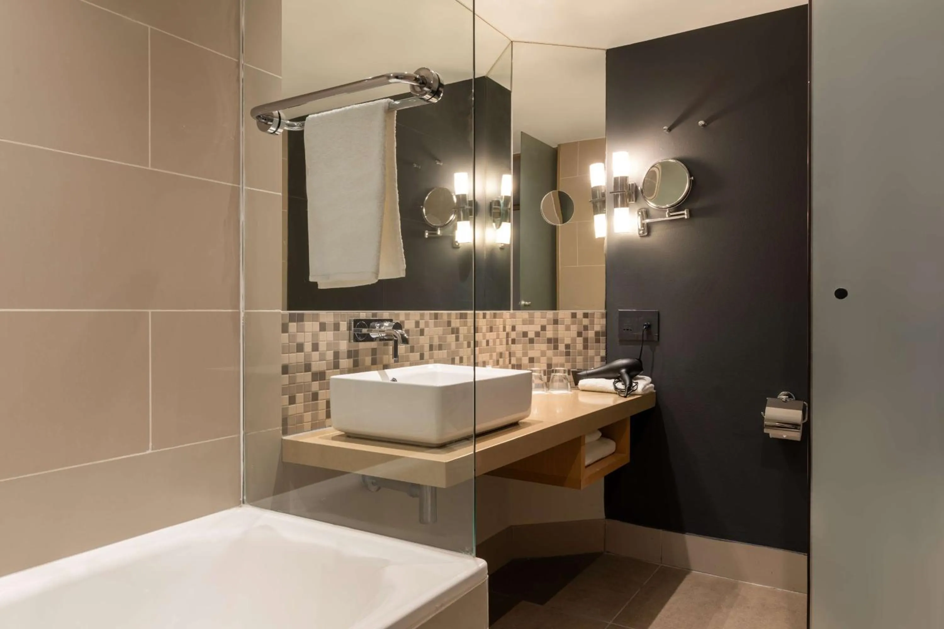 Standard  Room in Radisson Blu Gautrain Hotel, Sandton Johannesburg