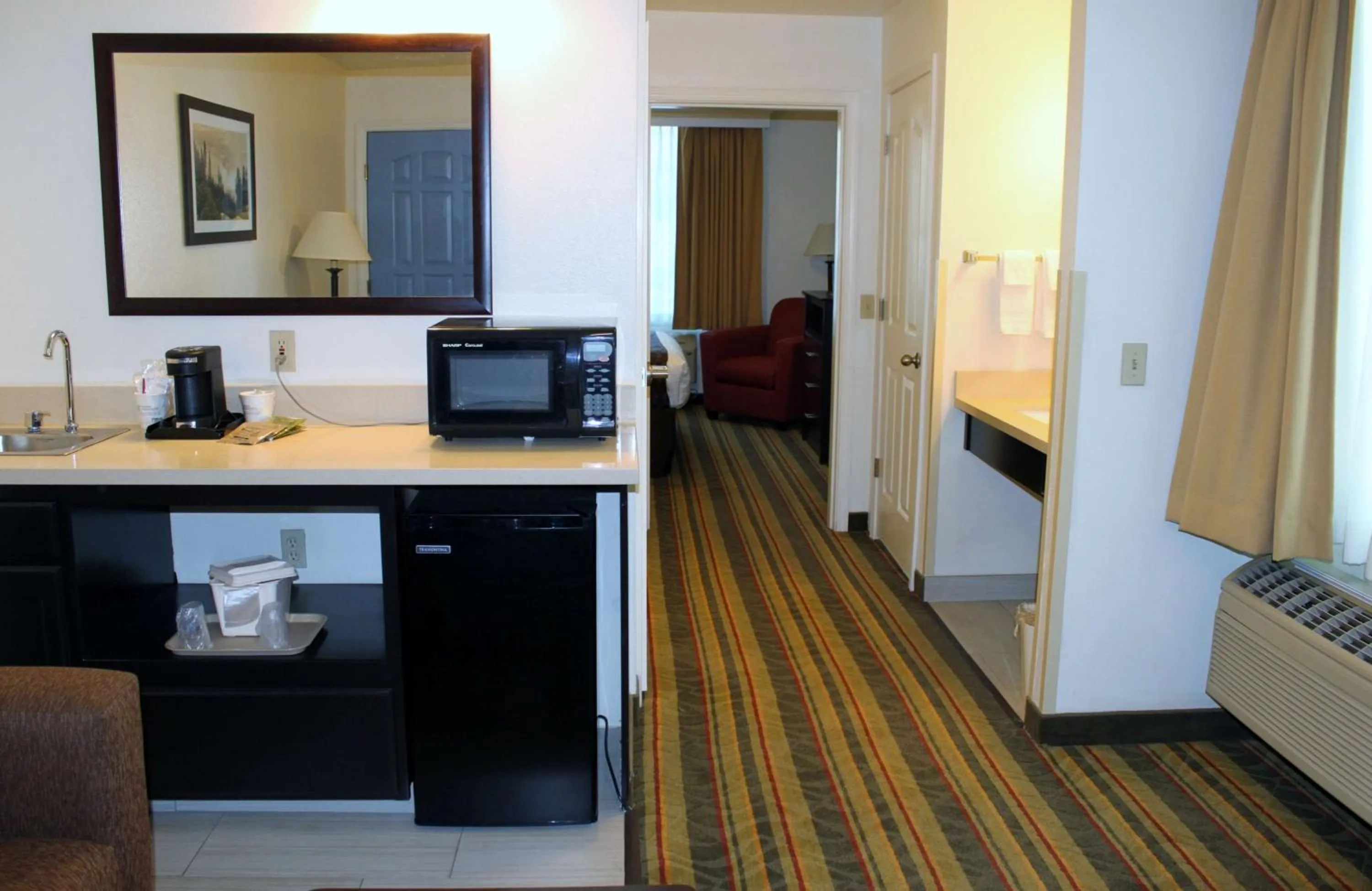 Queen Suite in Best Western Visalia Hotel