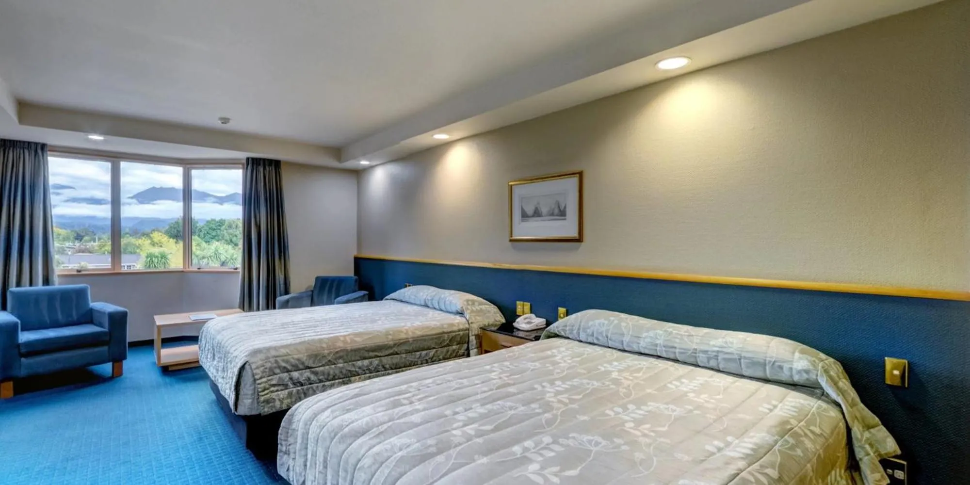 Superior Double or Twin Room with Mountain View in Distinction Luxmore Hotel