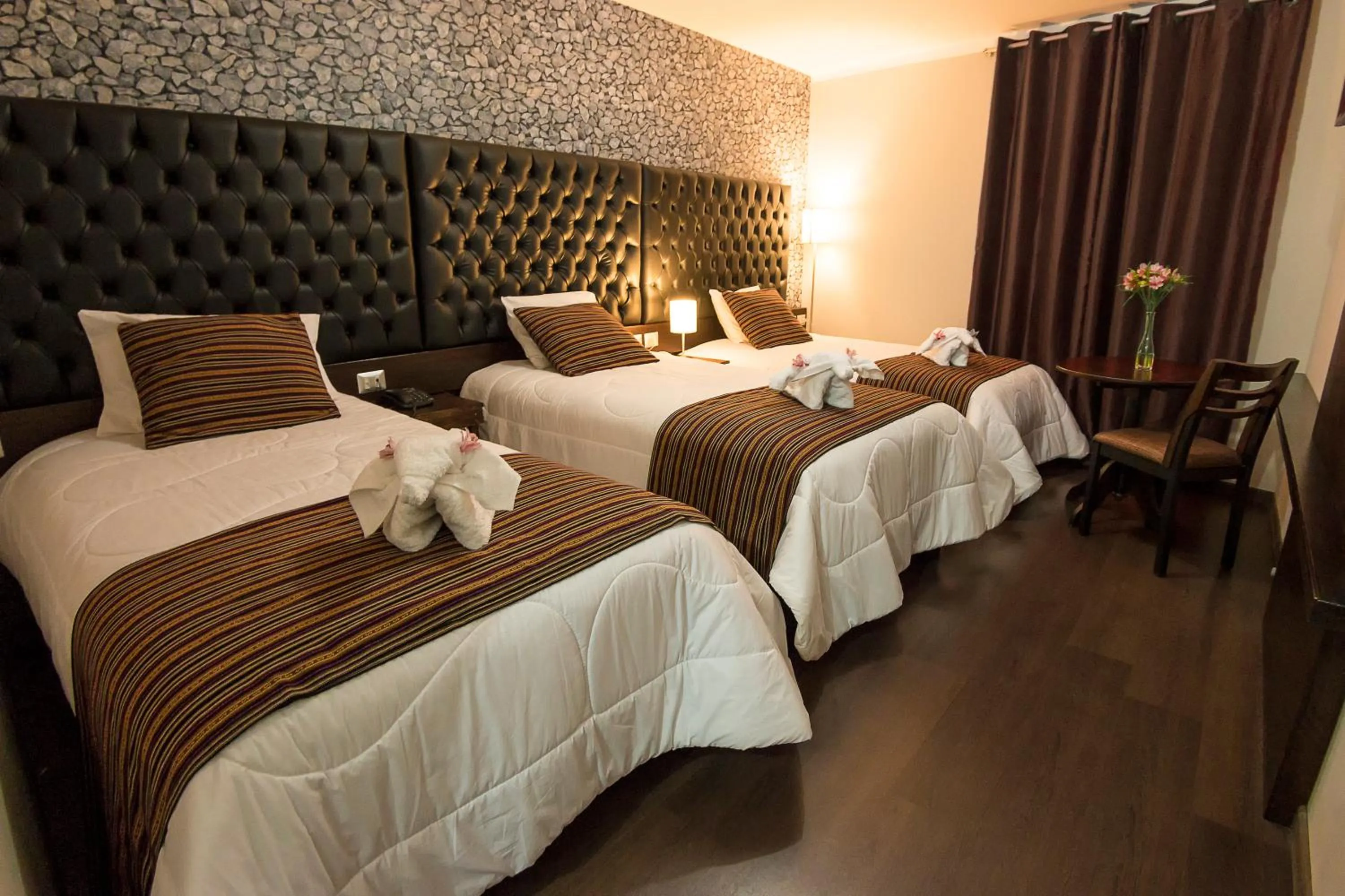 Triple Room in Ureta Hotel