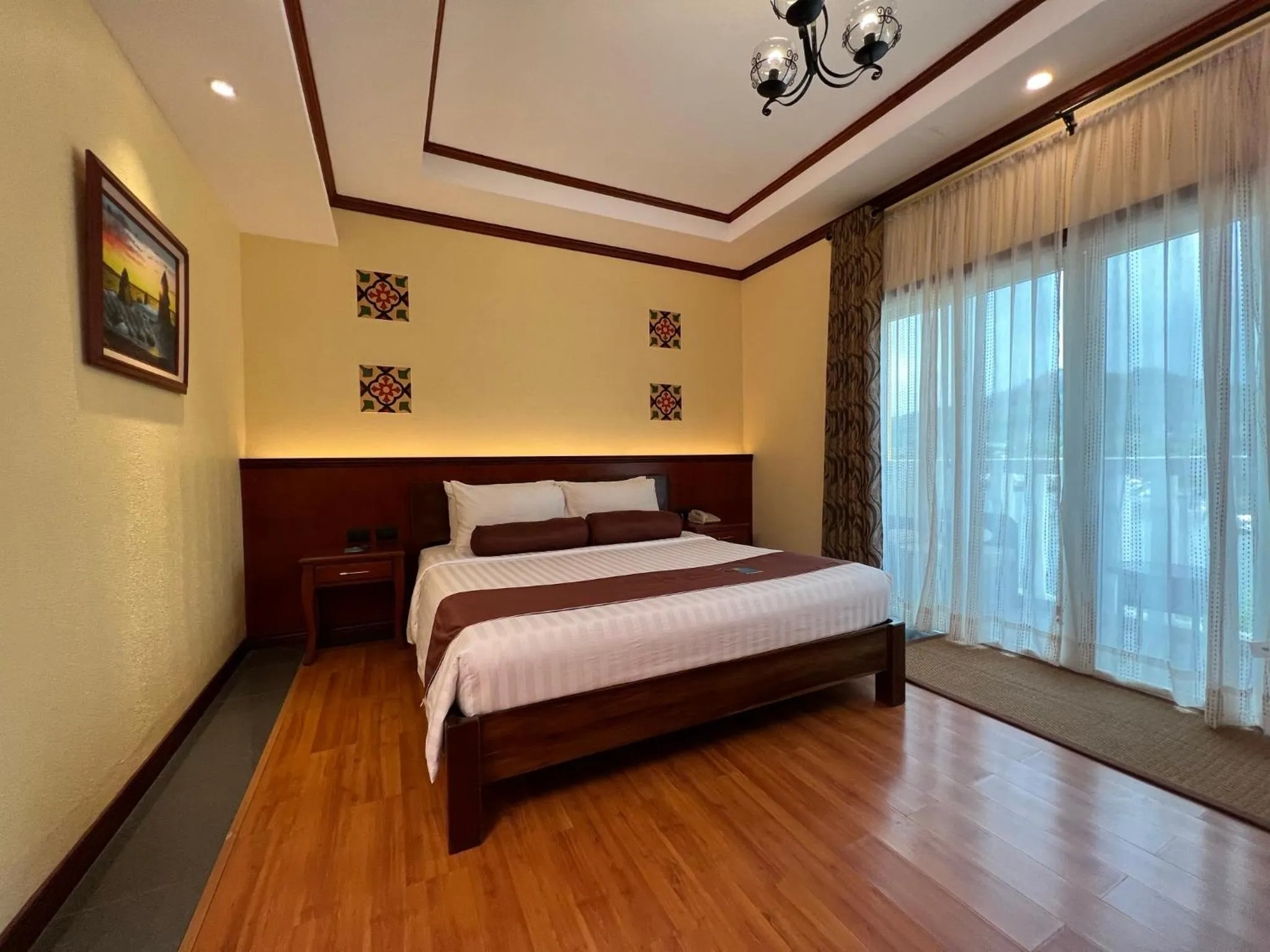 Superior Suite with Sea View in Sunlight Hotel Coron