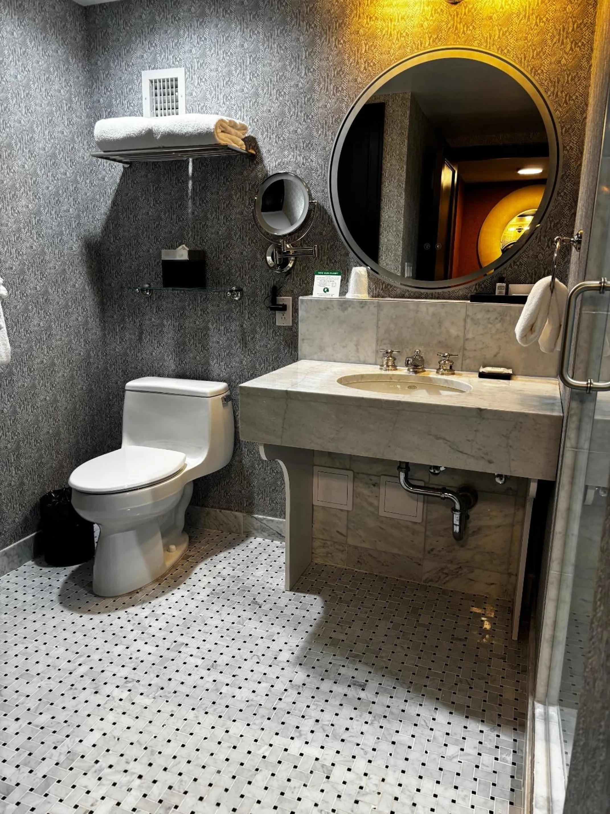 Superior King Suite in The Manhattan Club