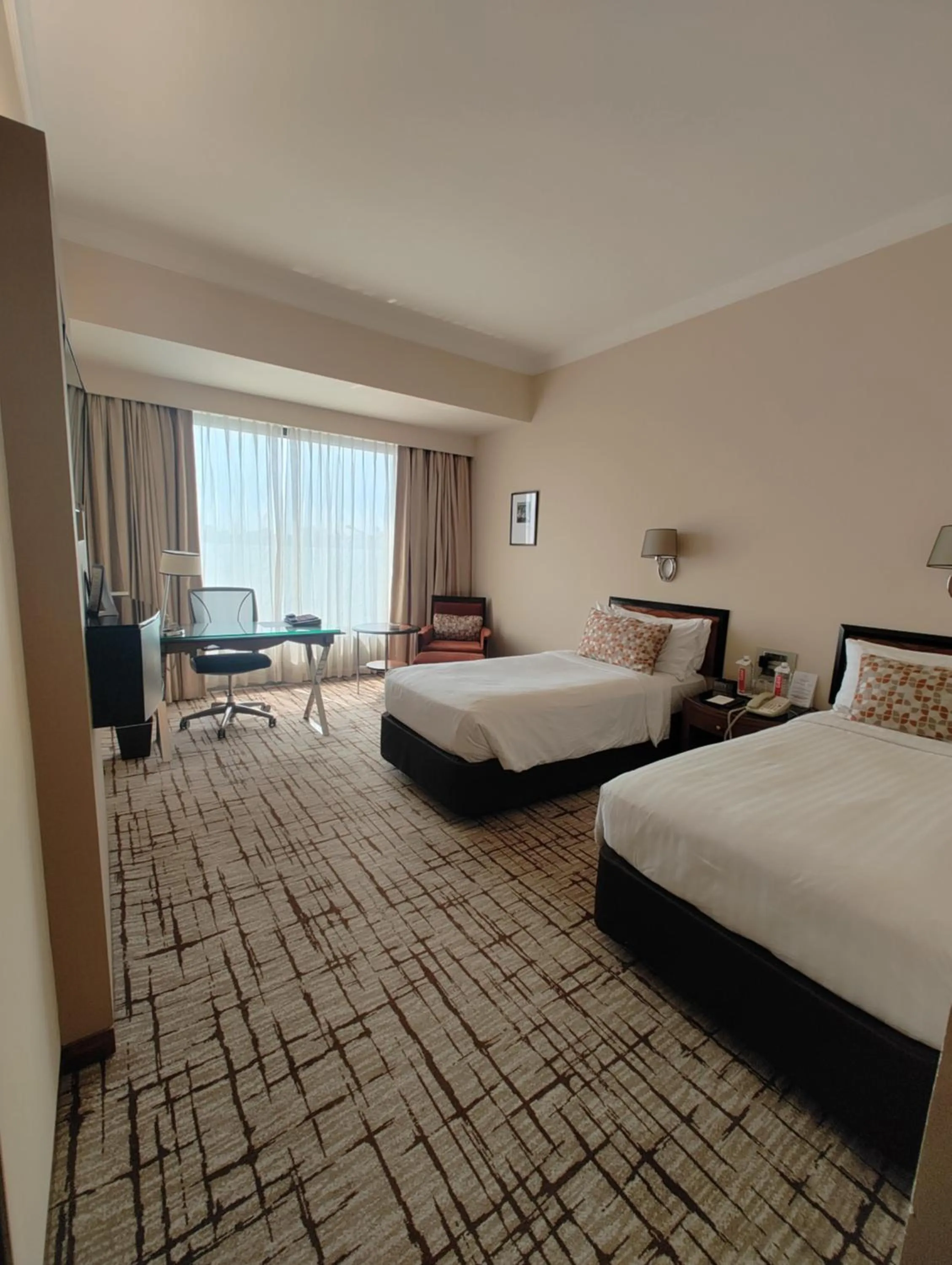 Sea Facing Room - single occupancy - 2 Single Beds in Hotel Marine Plaza