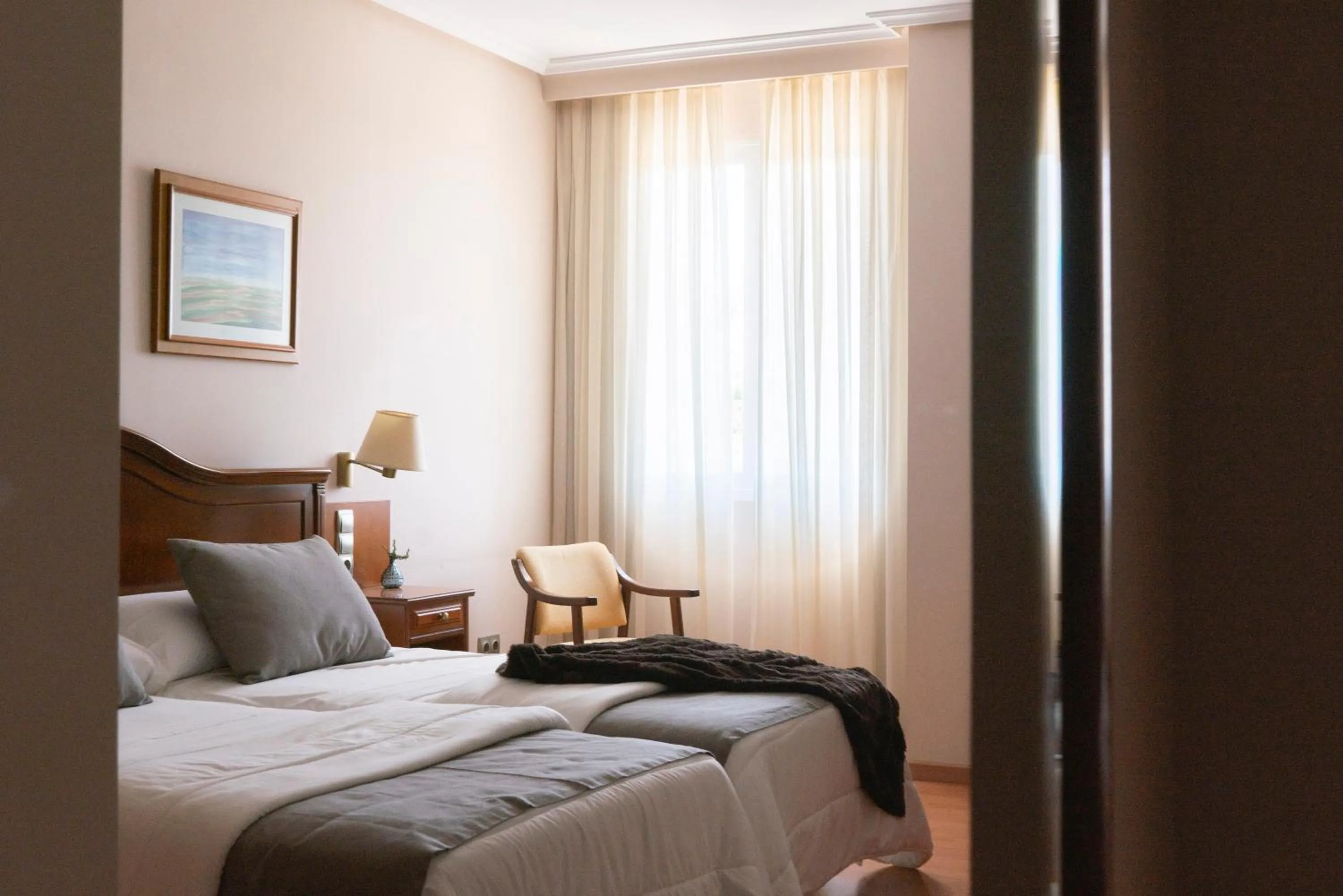 Superior Room - single occupancy in Hotel Restaurante Emilio