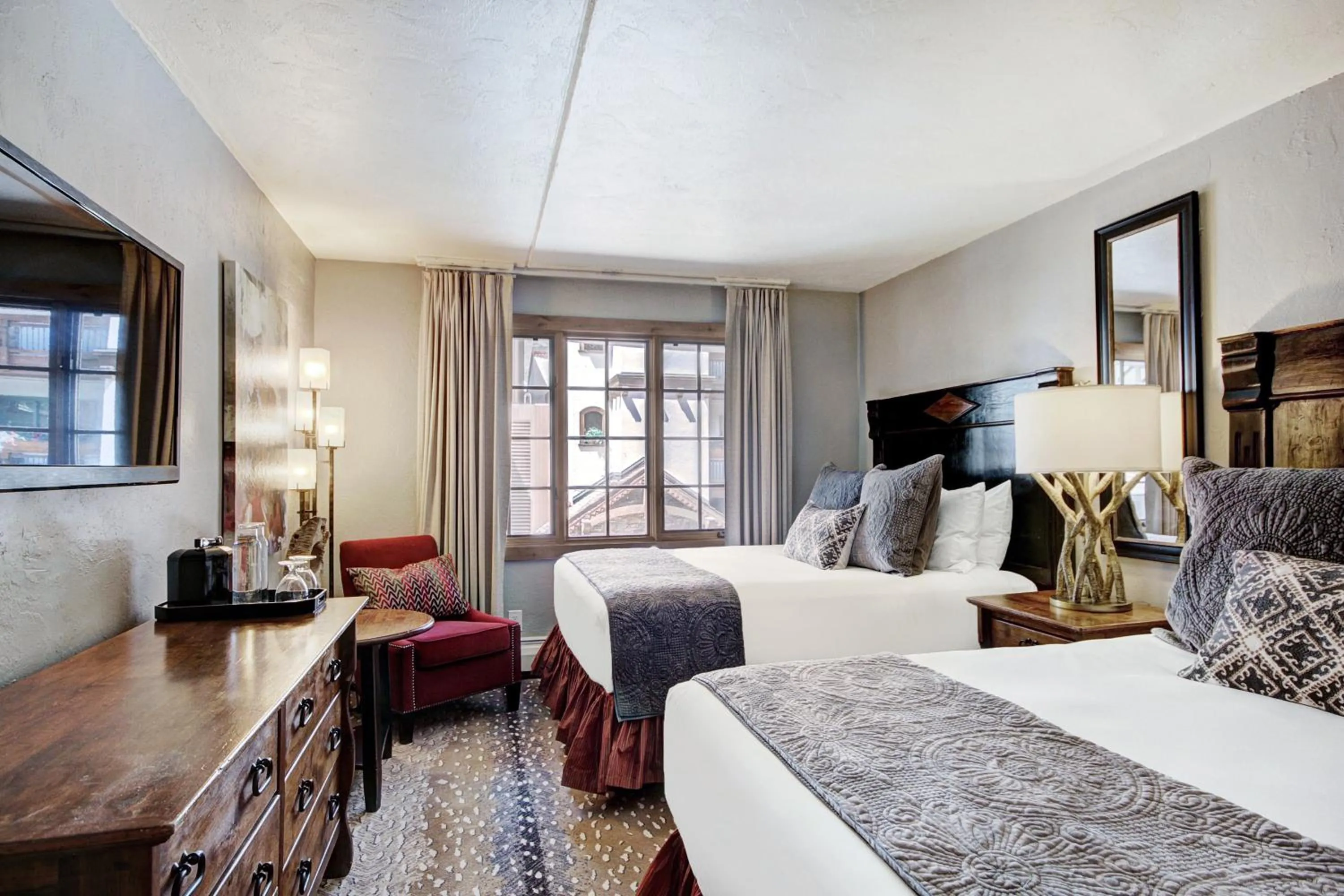 Two-Bedroom Apartment in Lodge at Vail, A RockResort