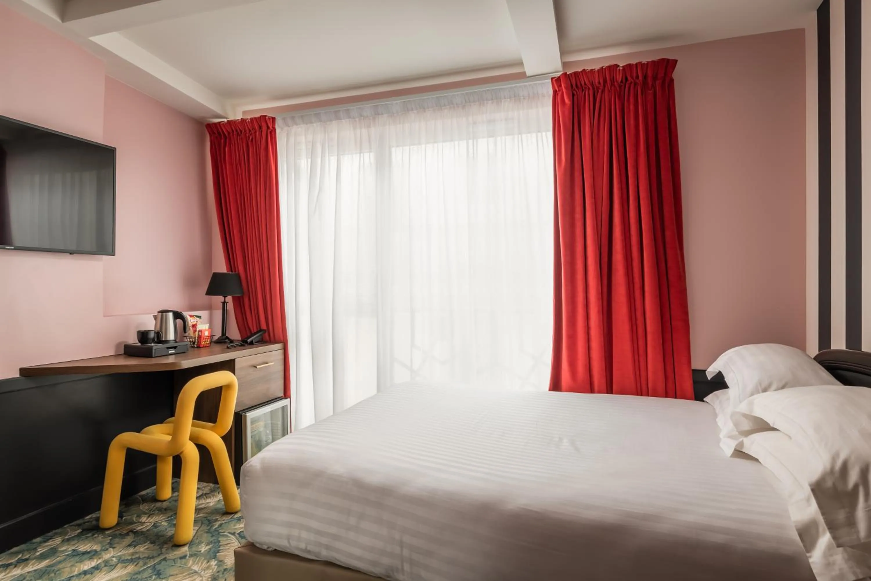 Single Room in Hotel Archetype Etoile