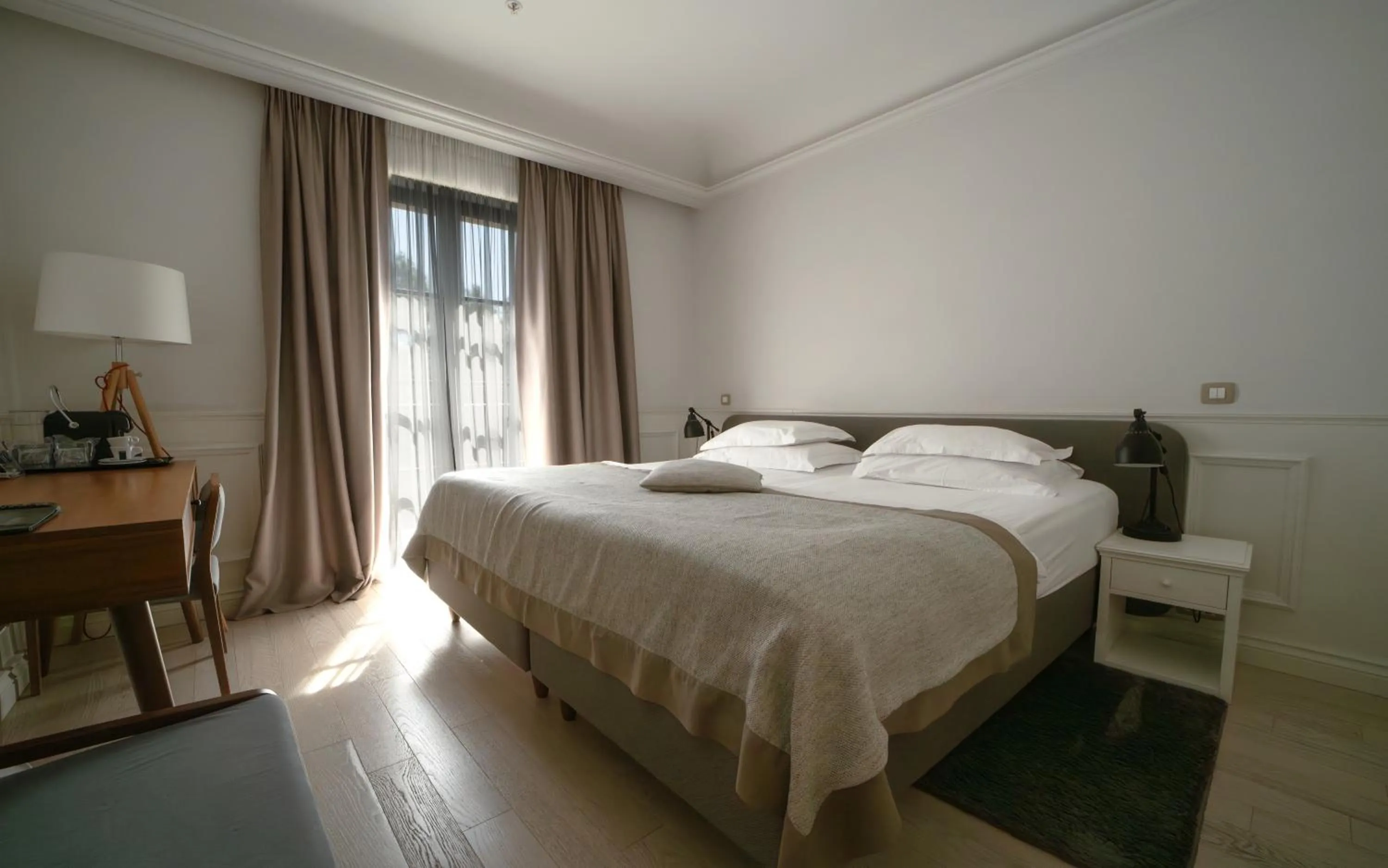 Double or Twin Room with Sea View - single occupancy in Hotel Majestic