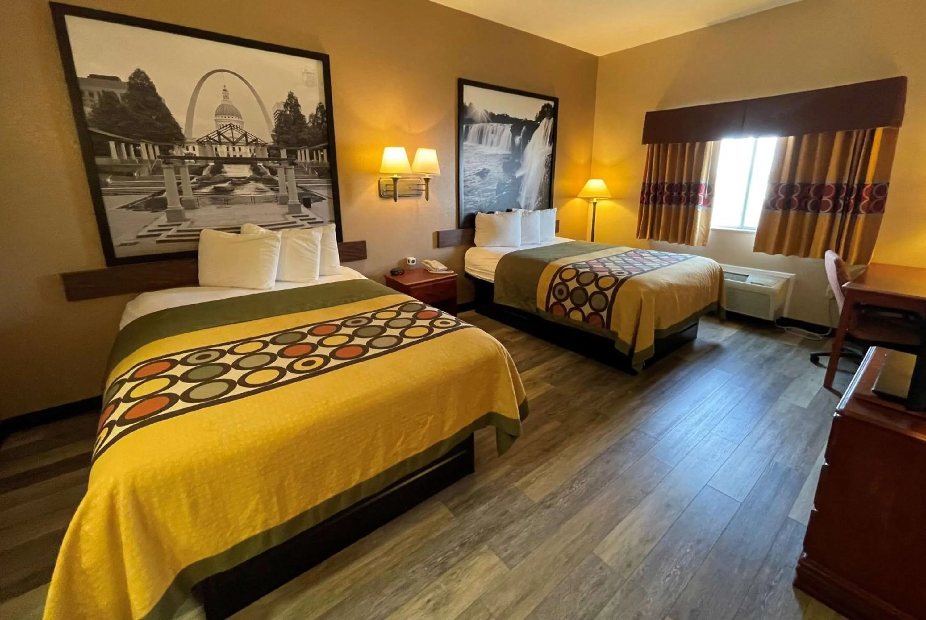 Queen Room with Two Queen Beds - Non-Smoking in Super 8 by Wyndham Rolla