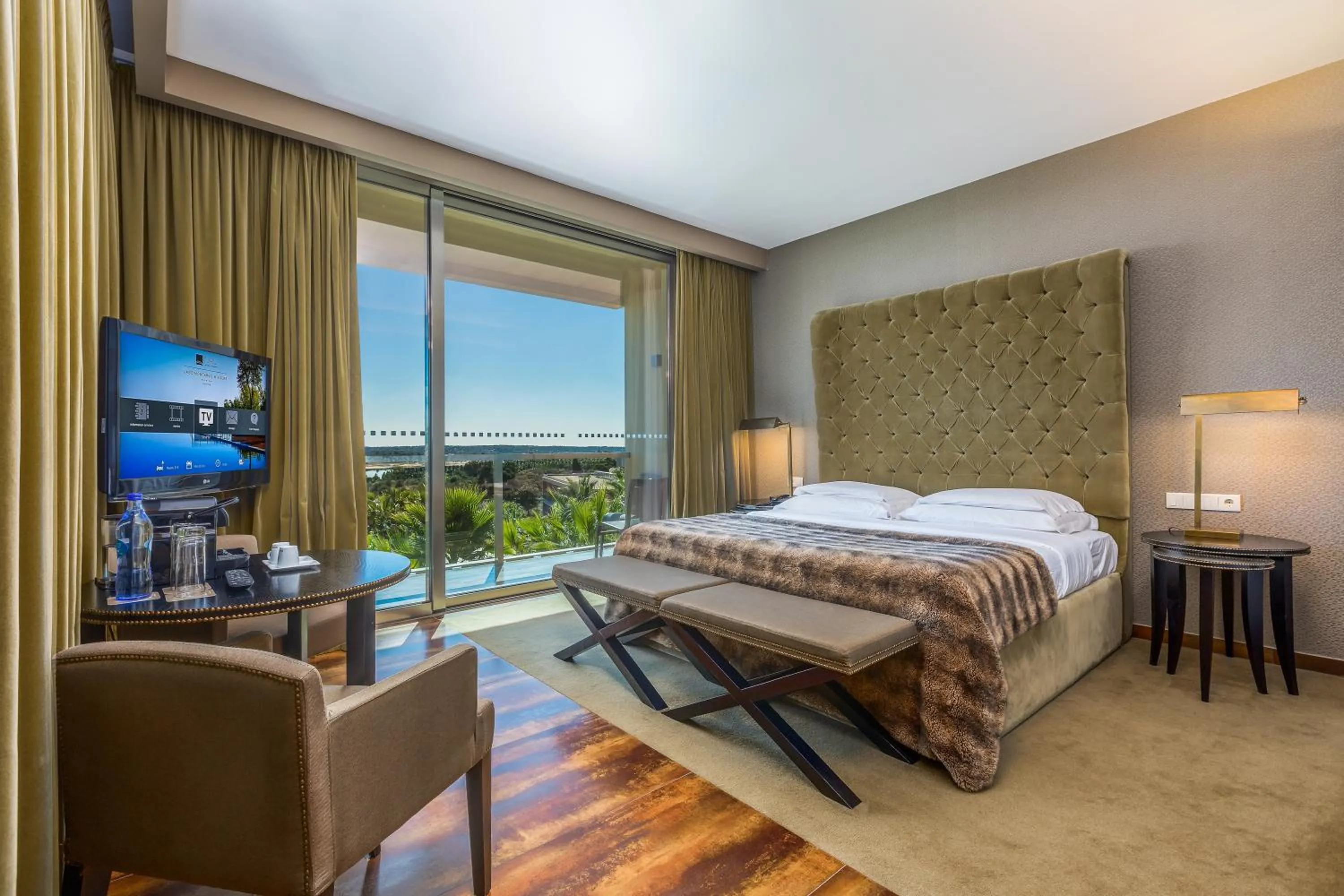 Suite in AP Lago Montargil - Conference & SPA