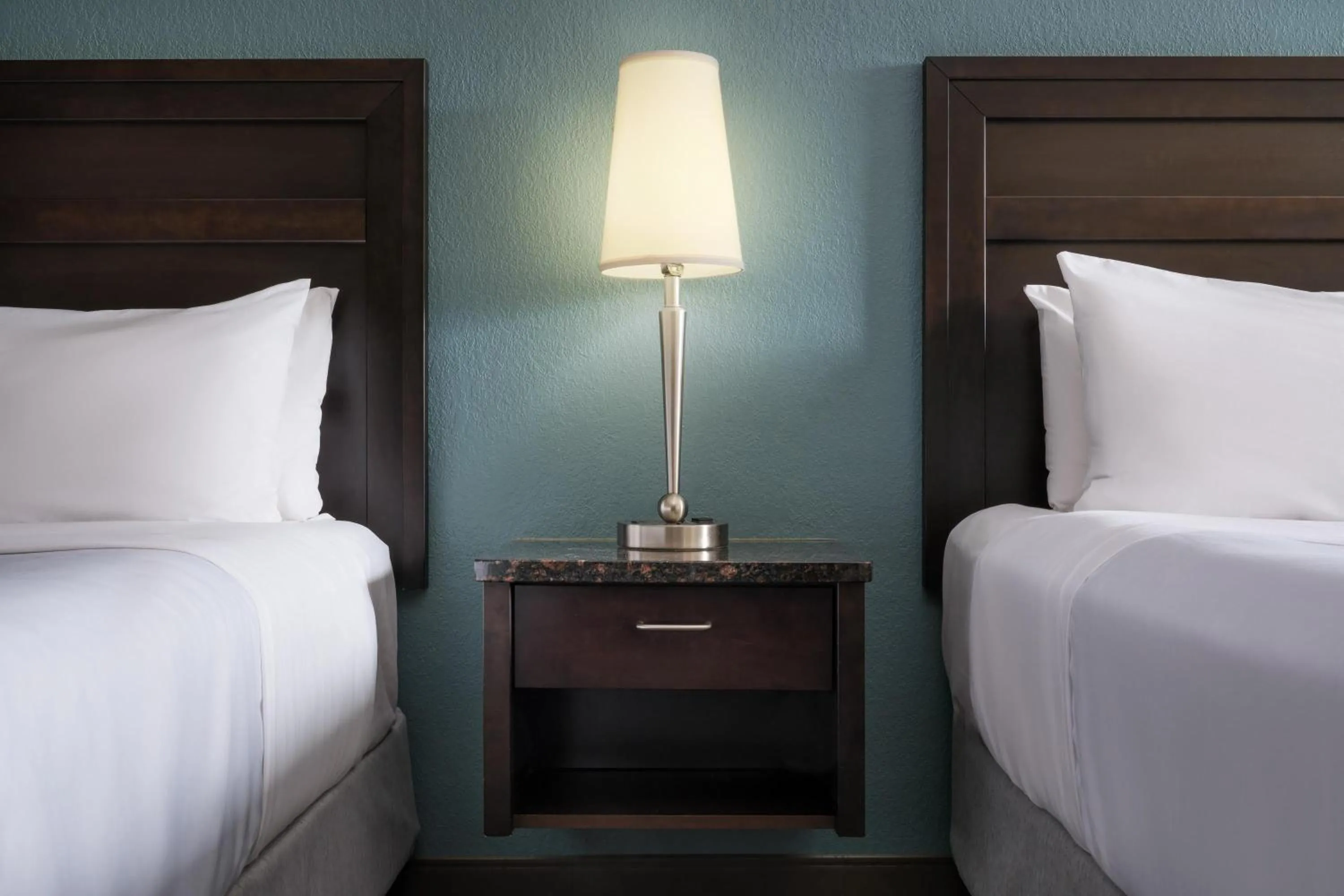 Queen Suite with Two Queen Beds - Accessible in Best Western Plus Kamloops Hotel