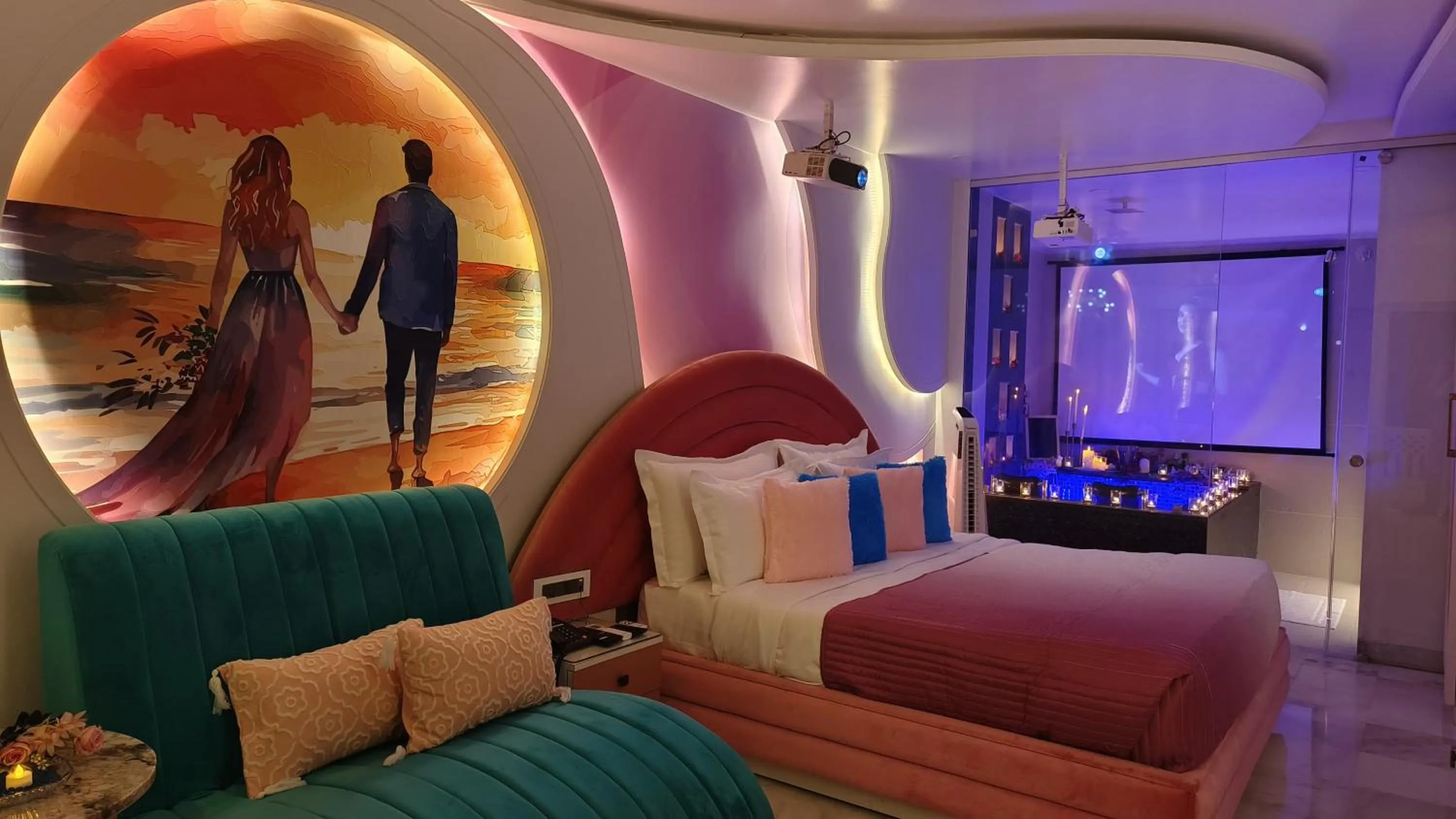 Plunge Pool Suite with Movie Screening: Enjoy 10% off on F&B, 10% off on Spa, Complimentary Hi-Tea,Welcome Drink on arrival and Signature Activities & Experiences in Sarang Palace - A Luxury Boutique Hotel