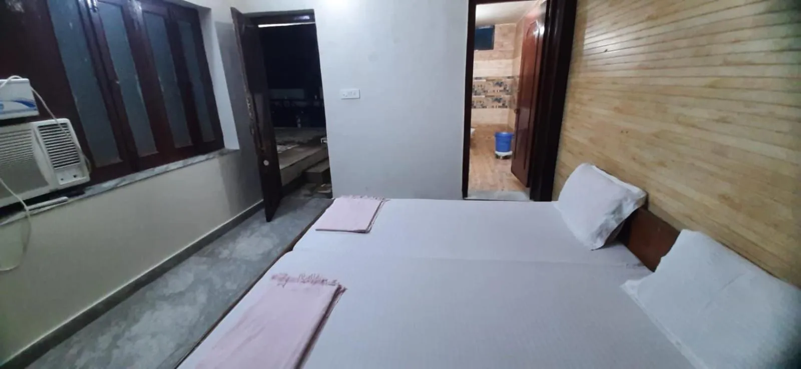 Budget Double Room - single occupancy in Gokul guest house